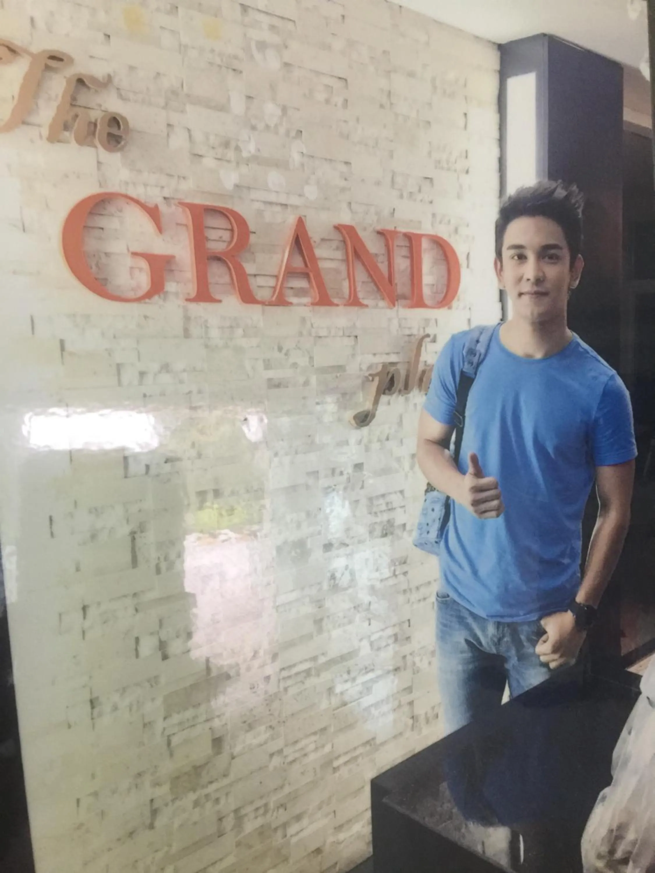 Property building in Grand Lopburi