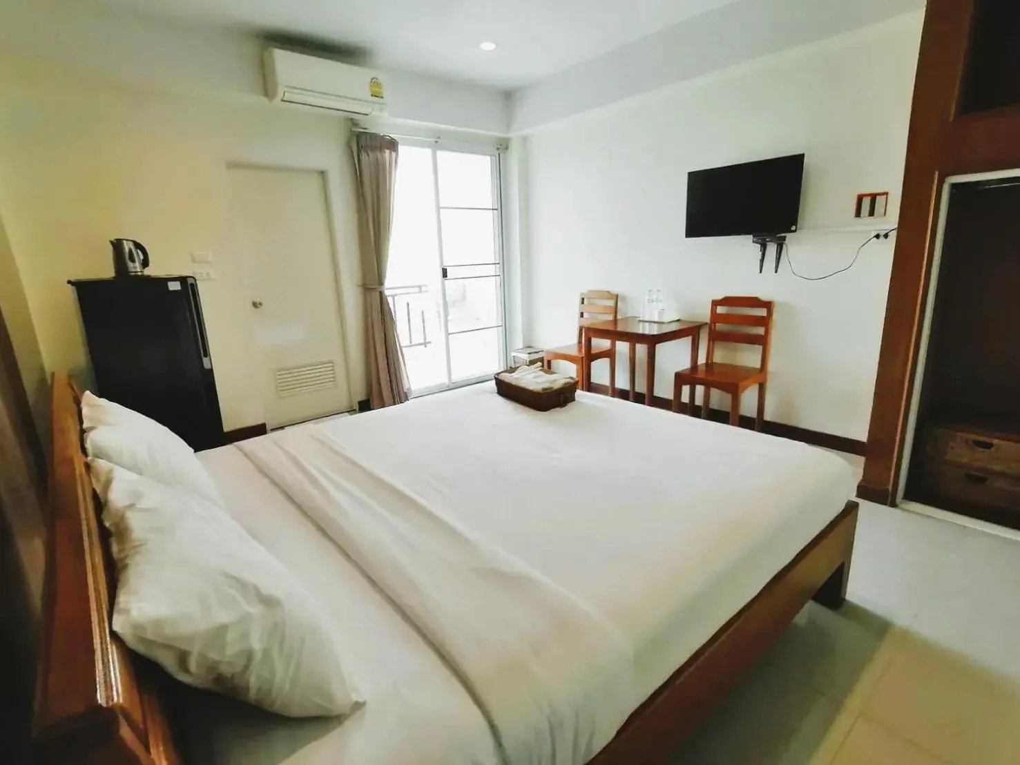 Standard Double Room in Grand Lopburi Standard Double Room in Grand Lopburi