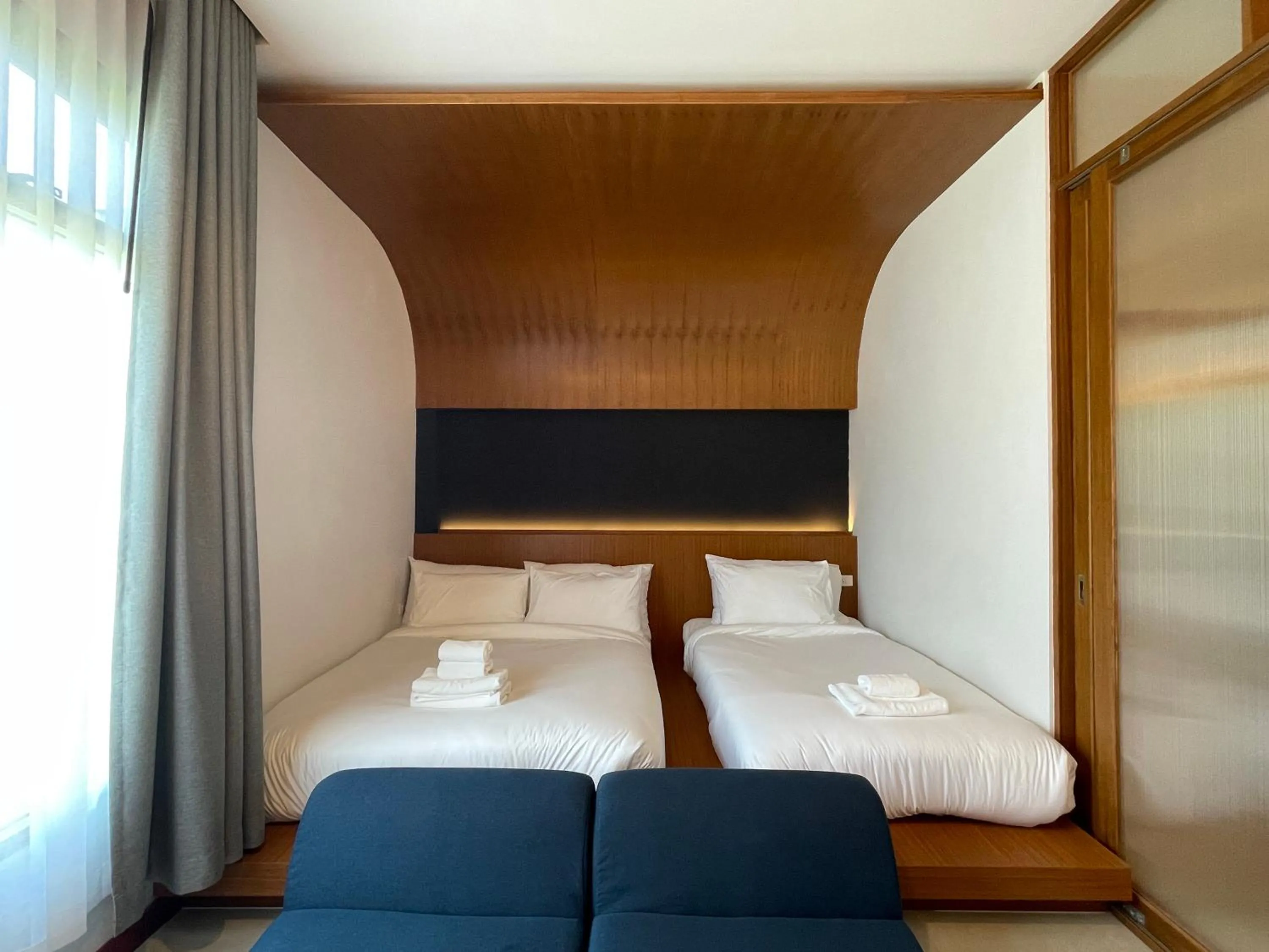 Bedroom, Bed in Karpenter Lampang