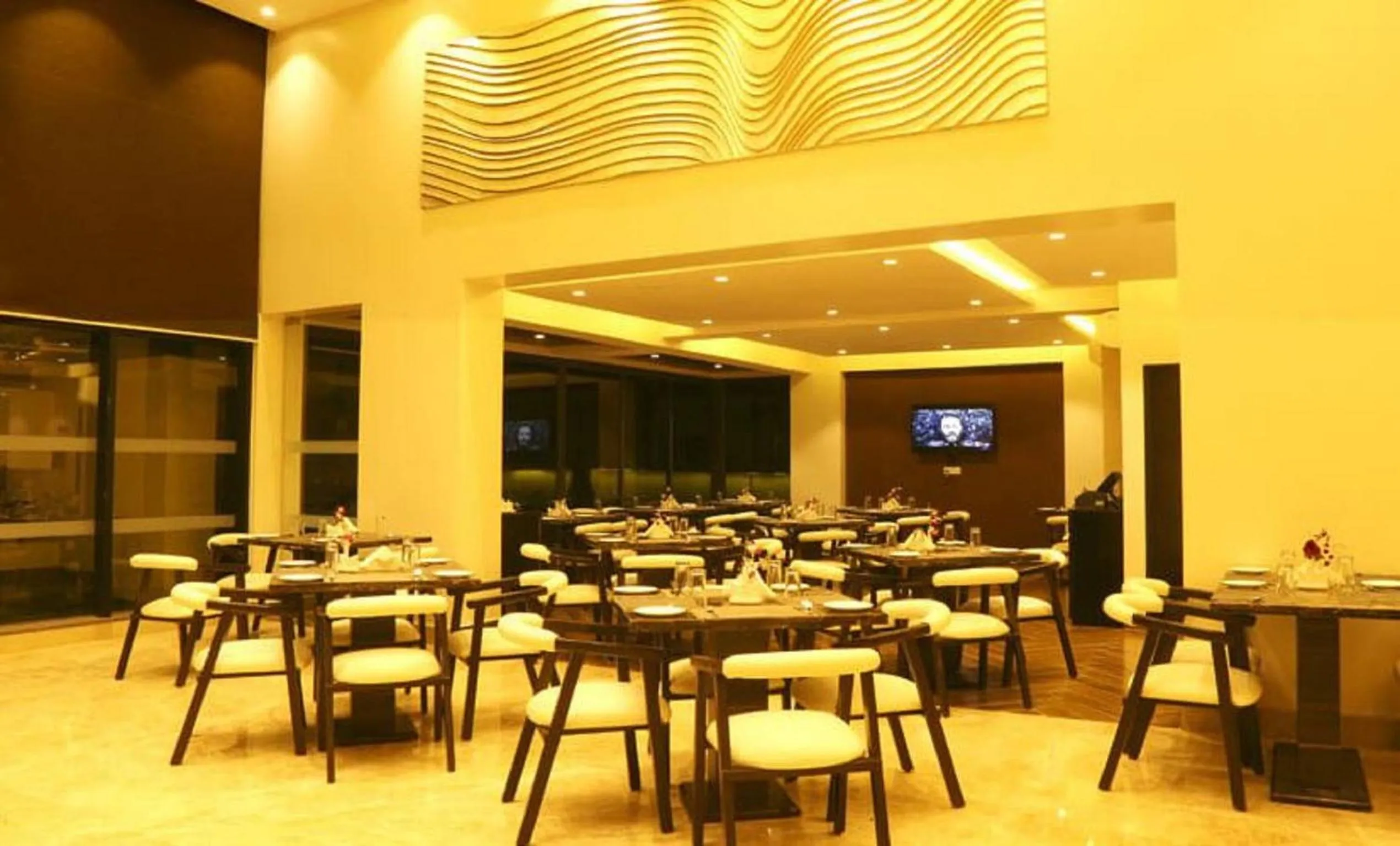 Restaurant/places to eat in The Flora Grand, Vasco, Goa