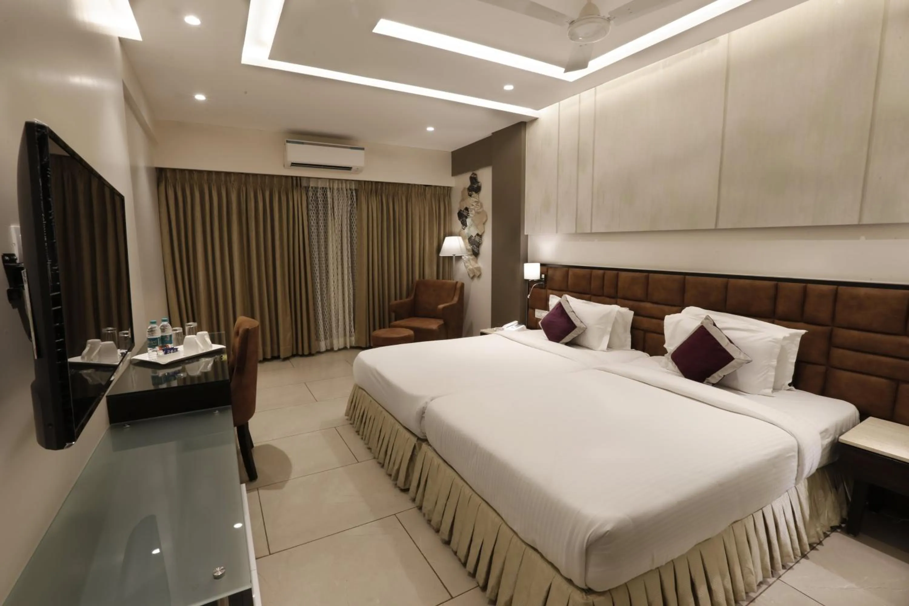 Bed in The Flora Grand, Vasco, Goa