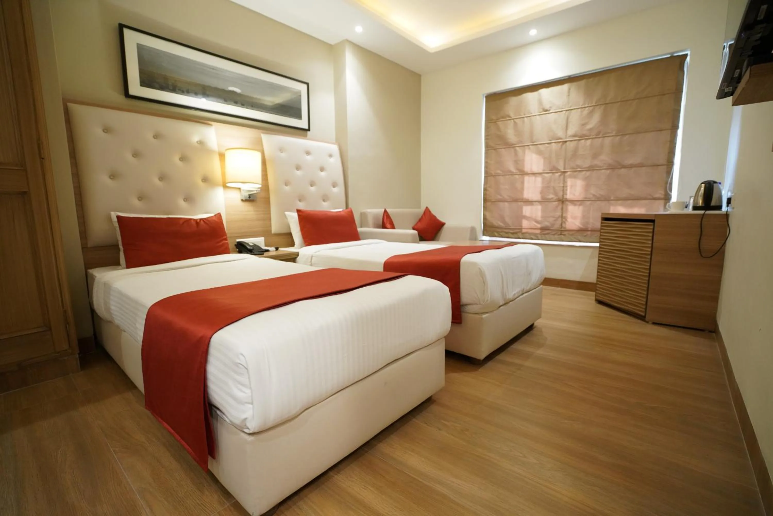 Bedroom, Bed in Kalinga Hotel