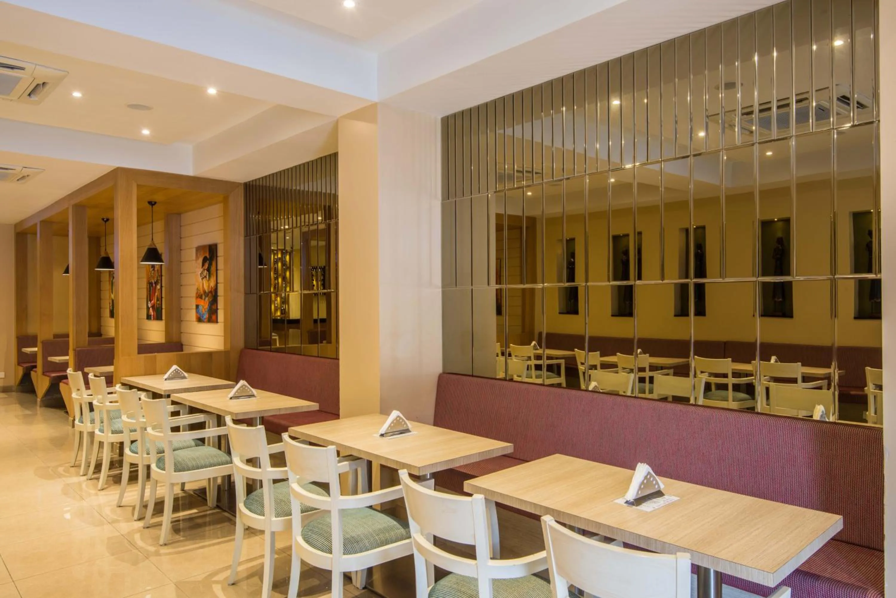 Lounge or bar in Kalinga Hotel