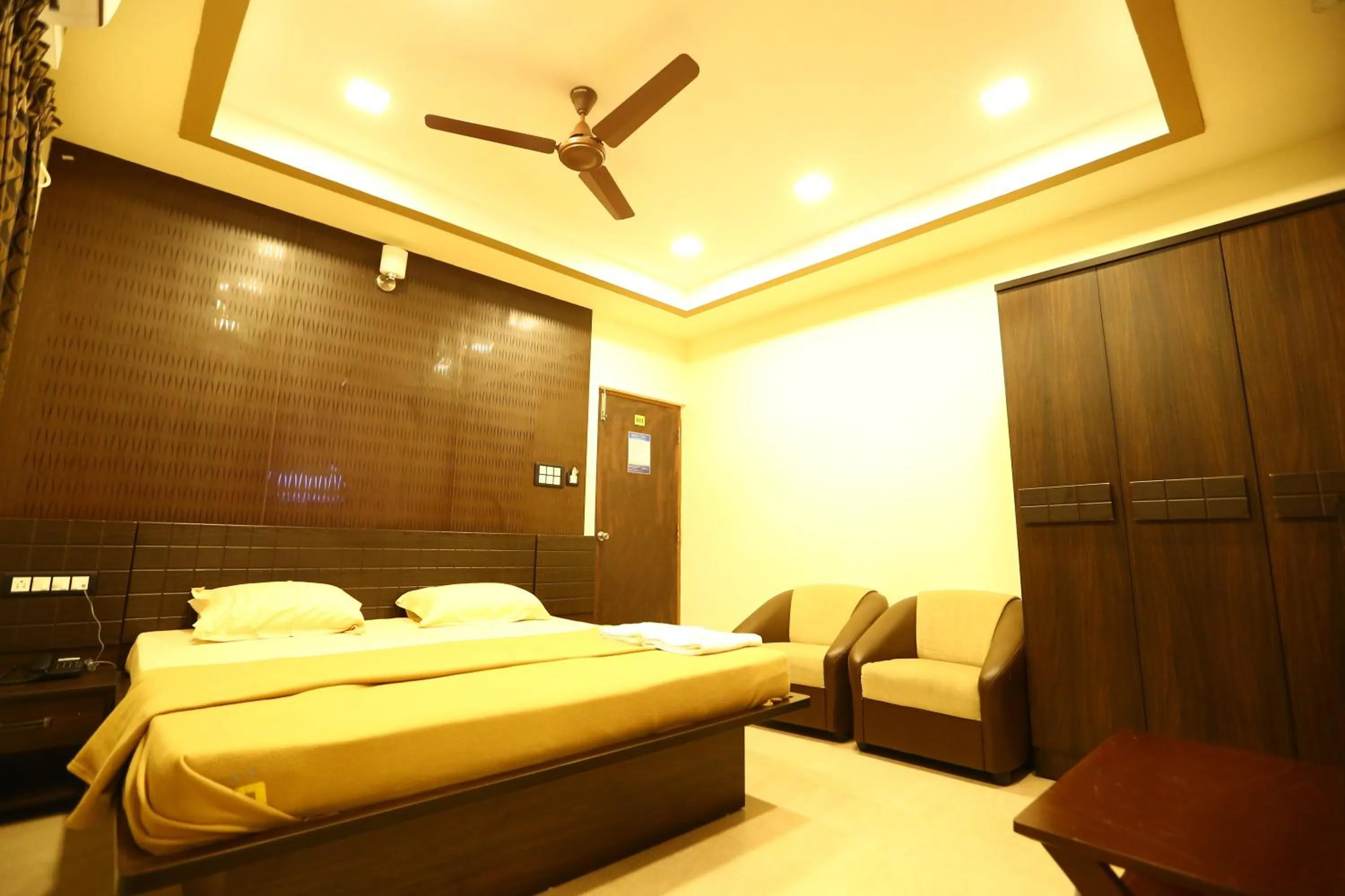 Bedroom, Bed in D'Inn