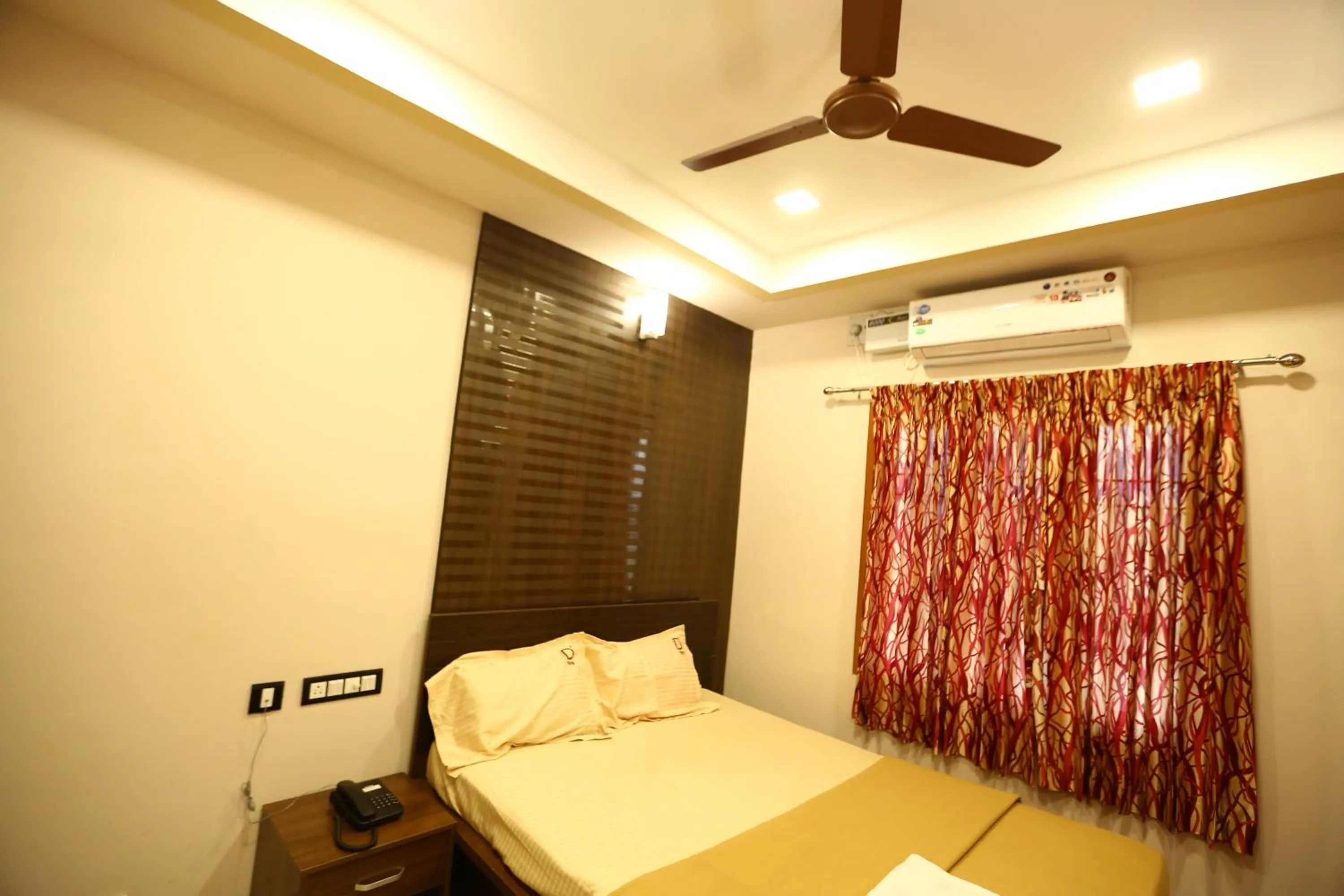 Bedroom, Bed in D'Inn