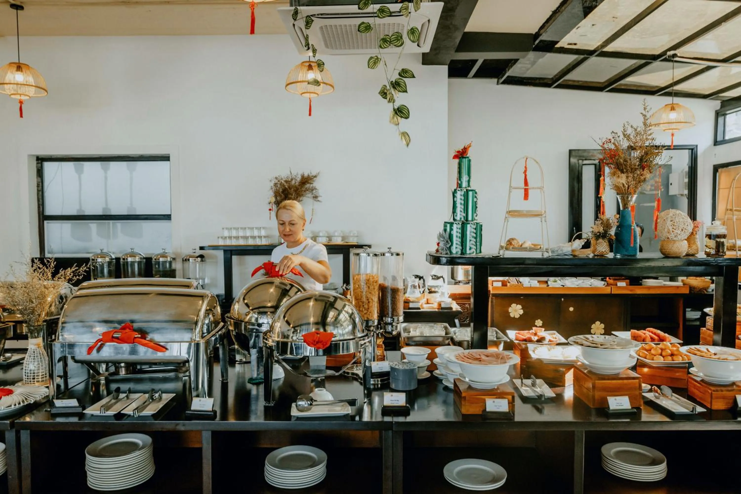 Restaurant/places to eat in Anja Beach Resort & Spa