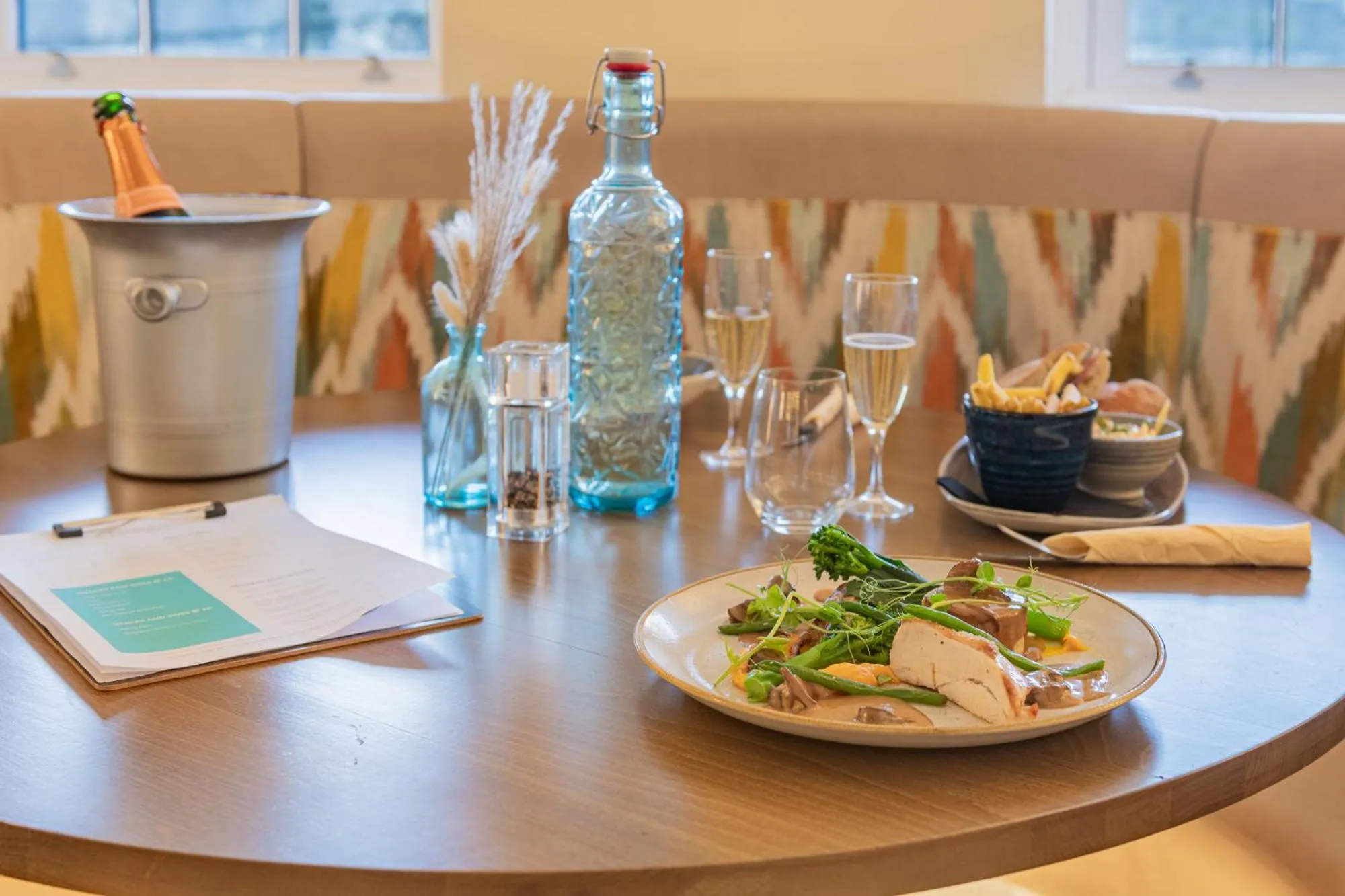 Food and drinks in The Riverside