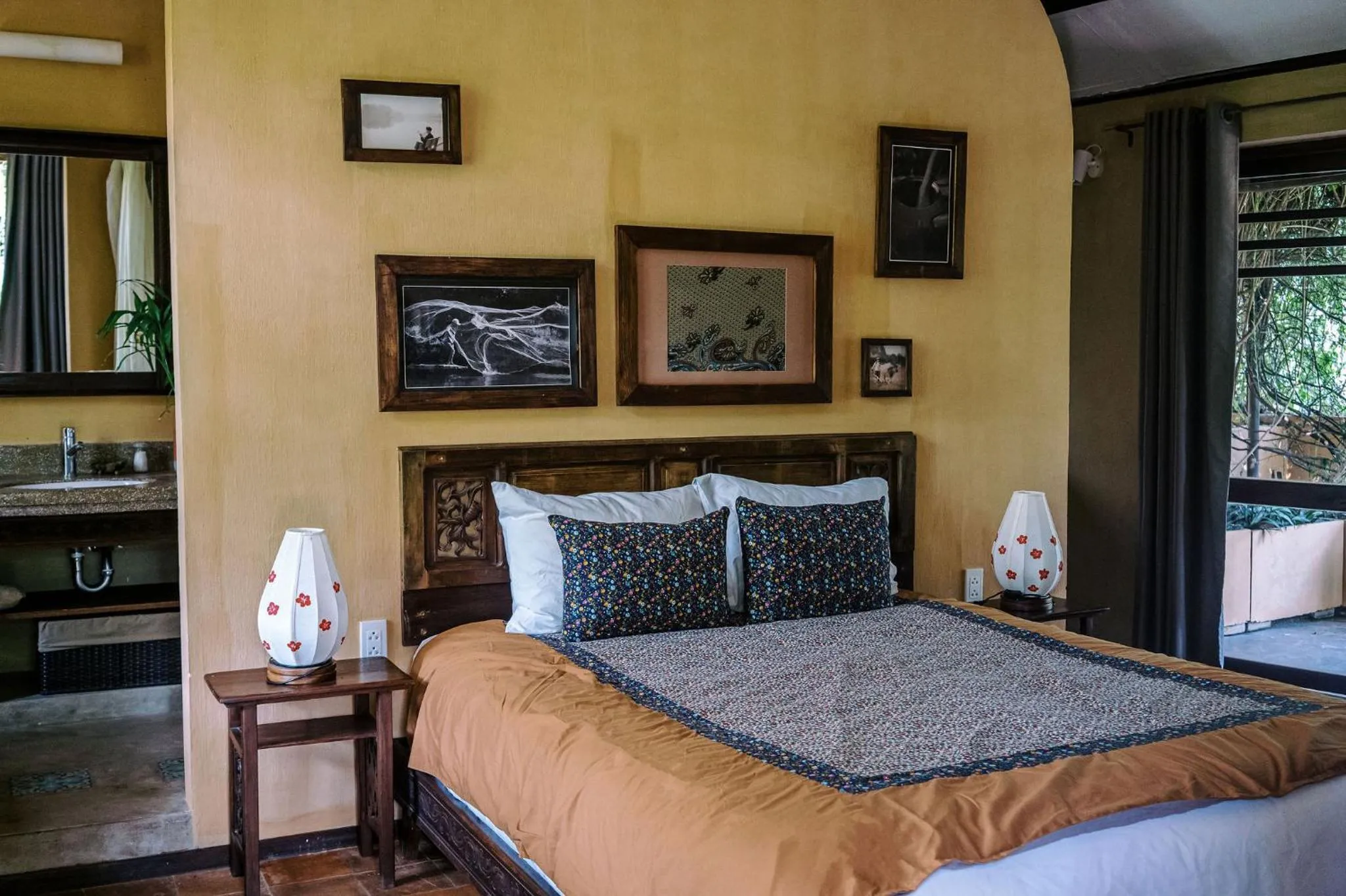 Photo of the whole room, Bed in An Villa boutique resort