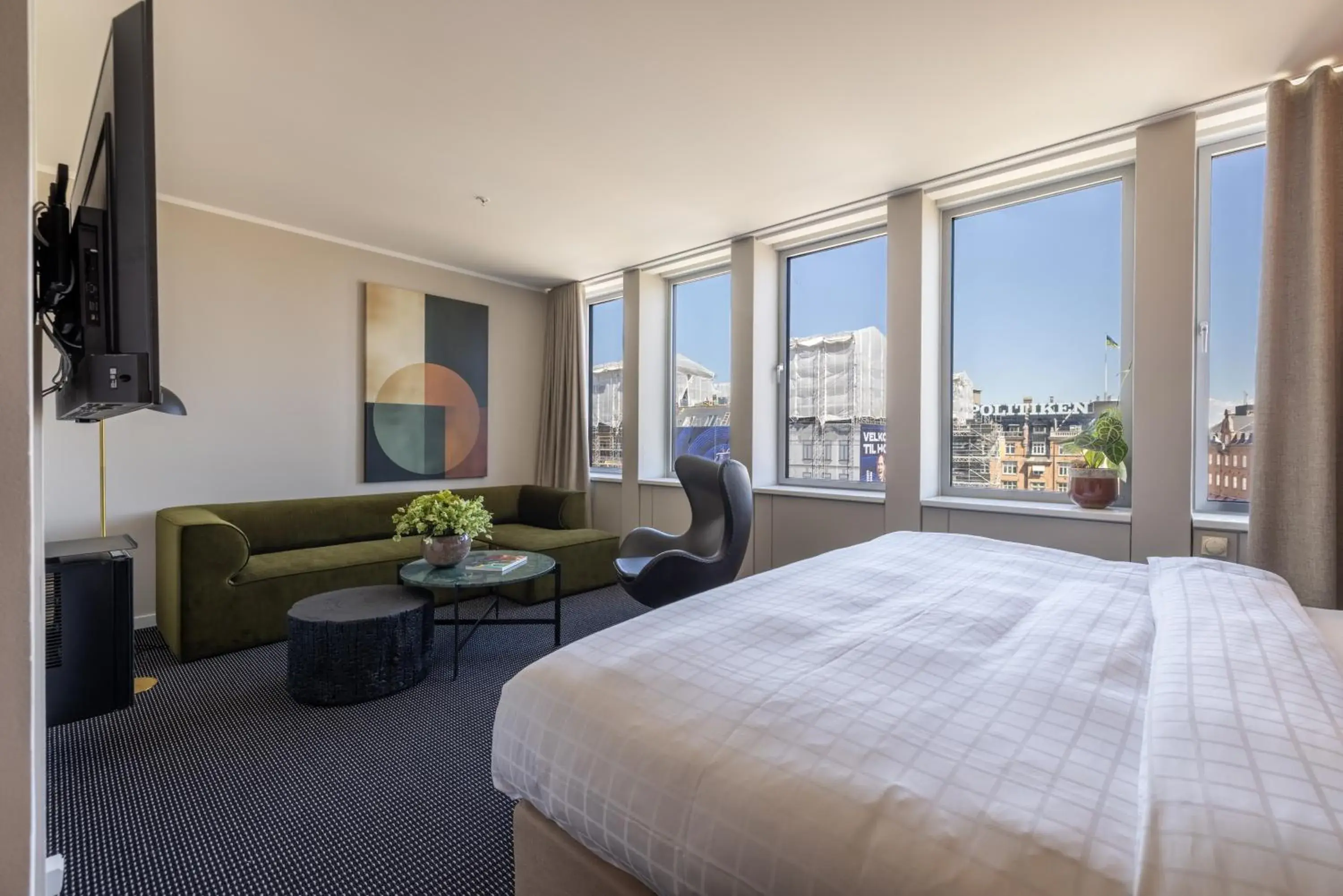 Junior Suite in The Square Junior Suite in The Square