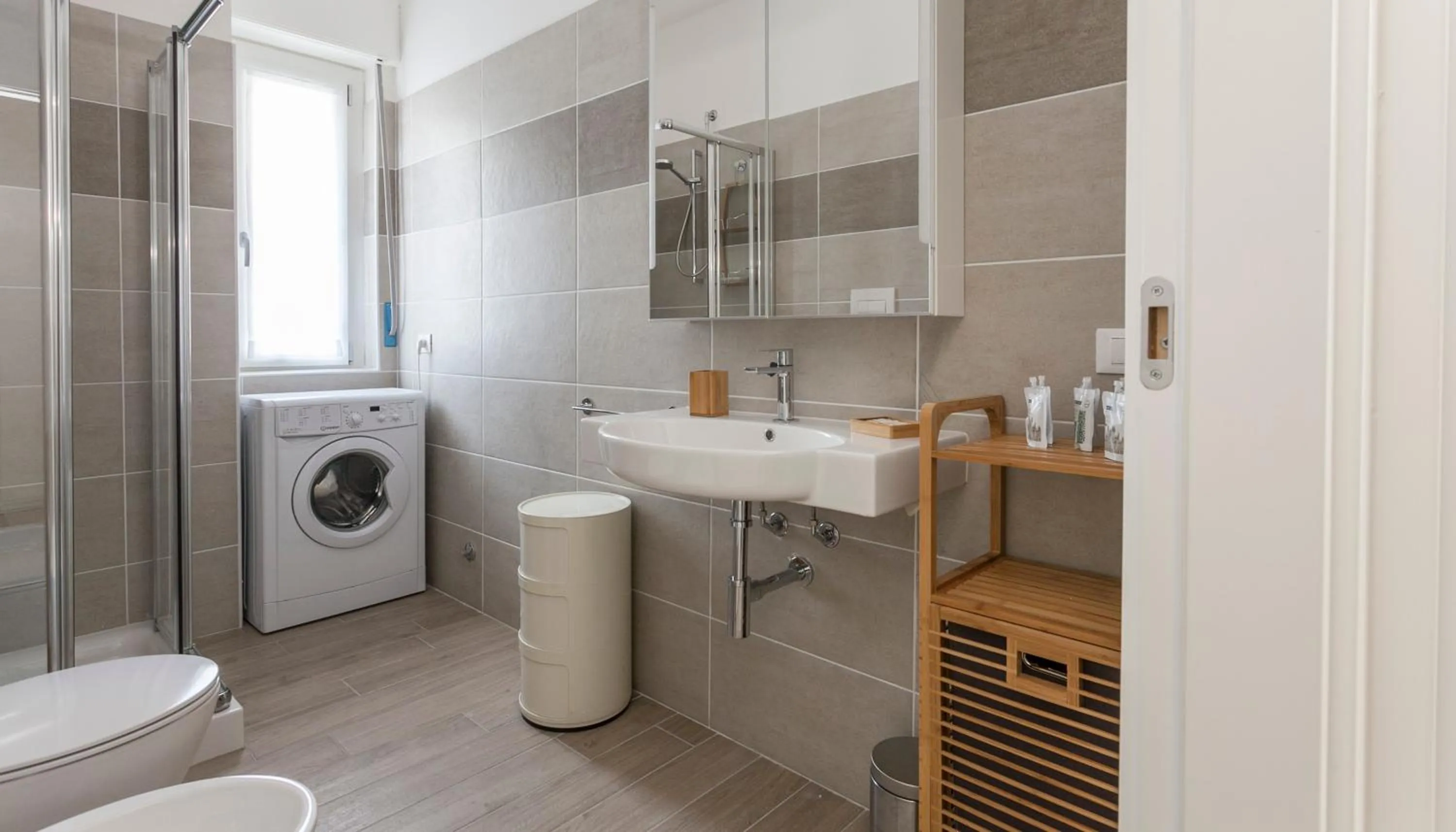 Bathroom in Italianway-Veniero 8