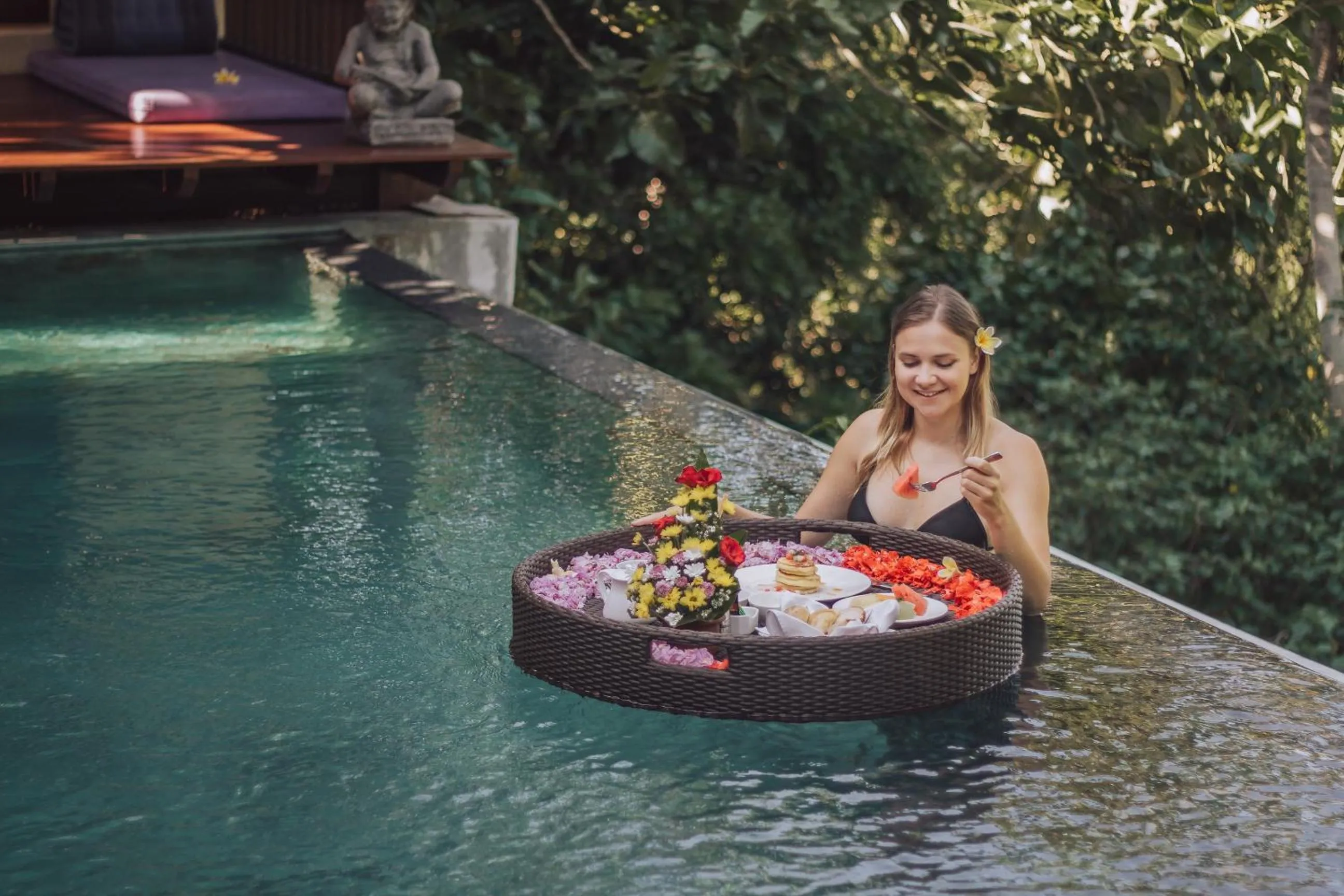 People in Villa Beji Mawang Ubud by GenuineHost