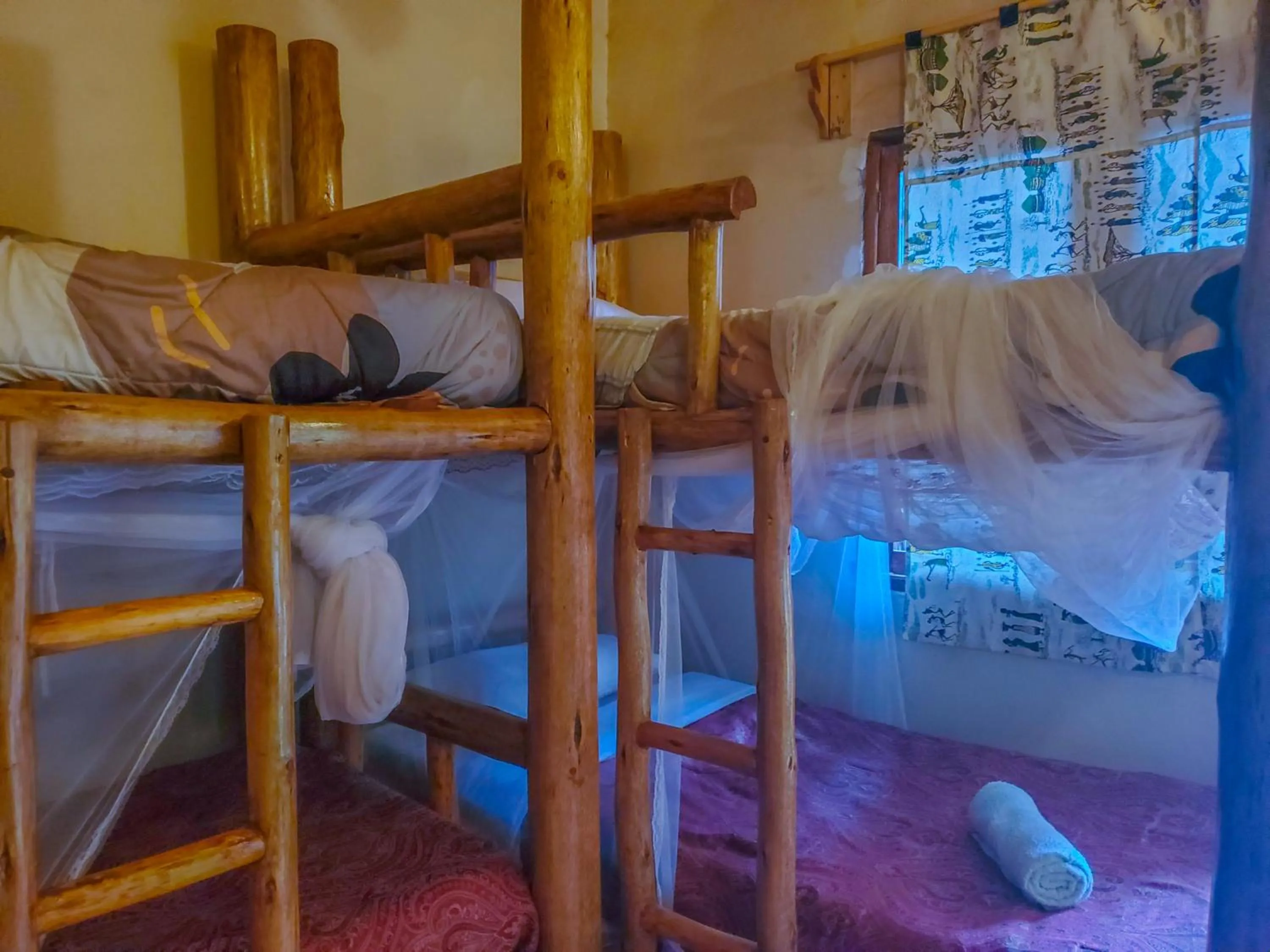 Bedroom, Bed in Elite Backpackers Services