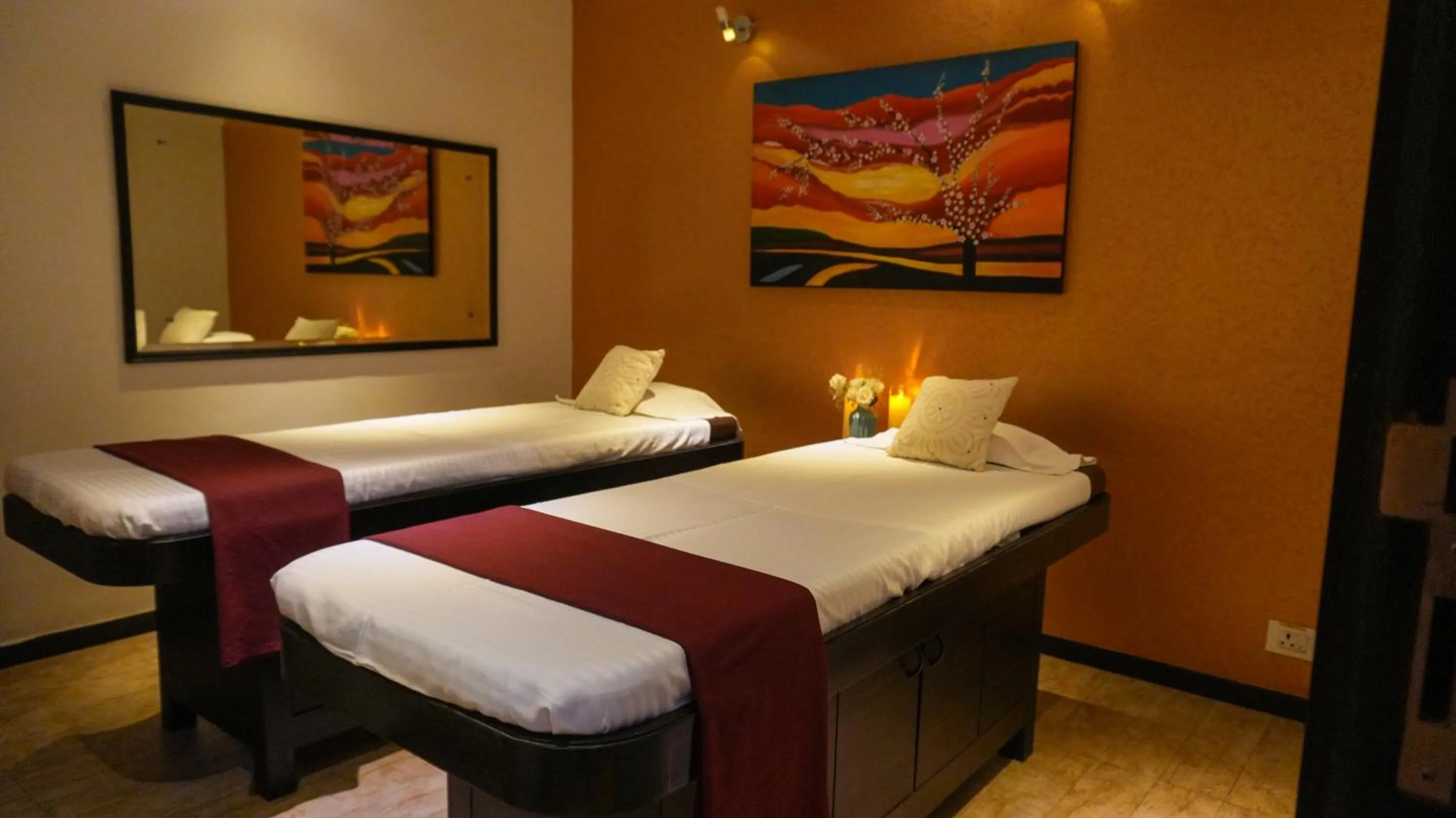 Spa and wellness centre/facilities, Bed in Club Emerald