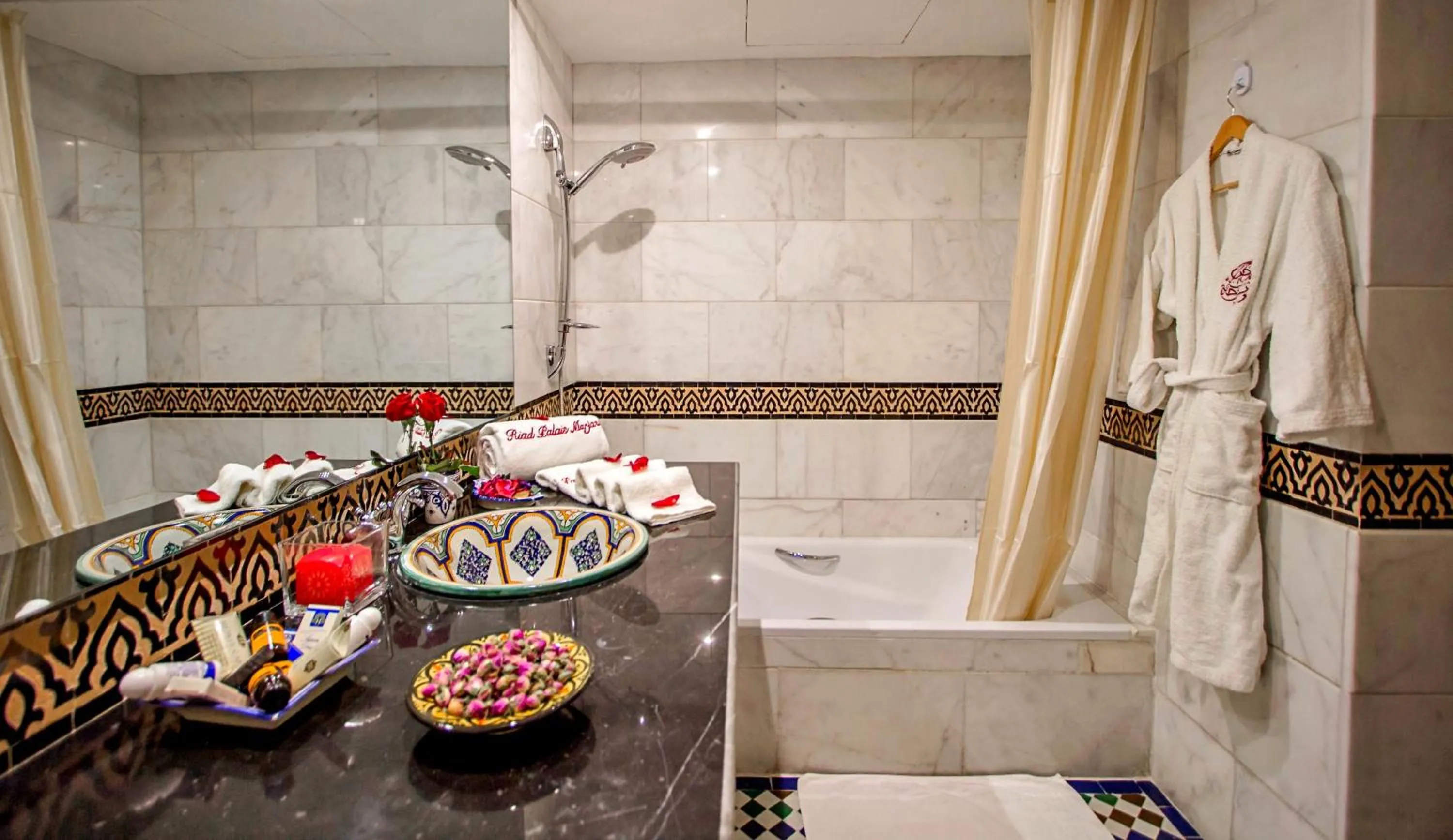 Bathroom in Riad Marjana suites & Spa
