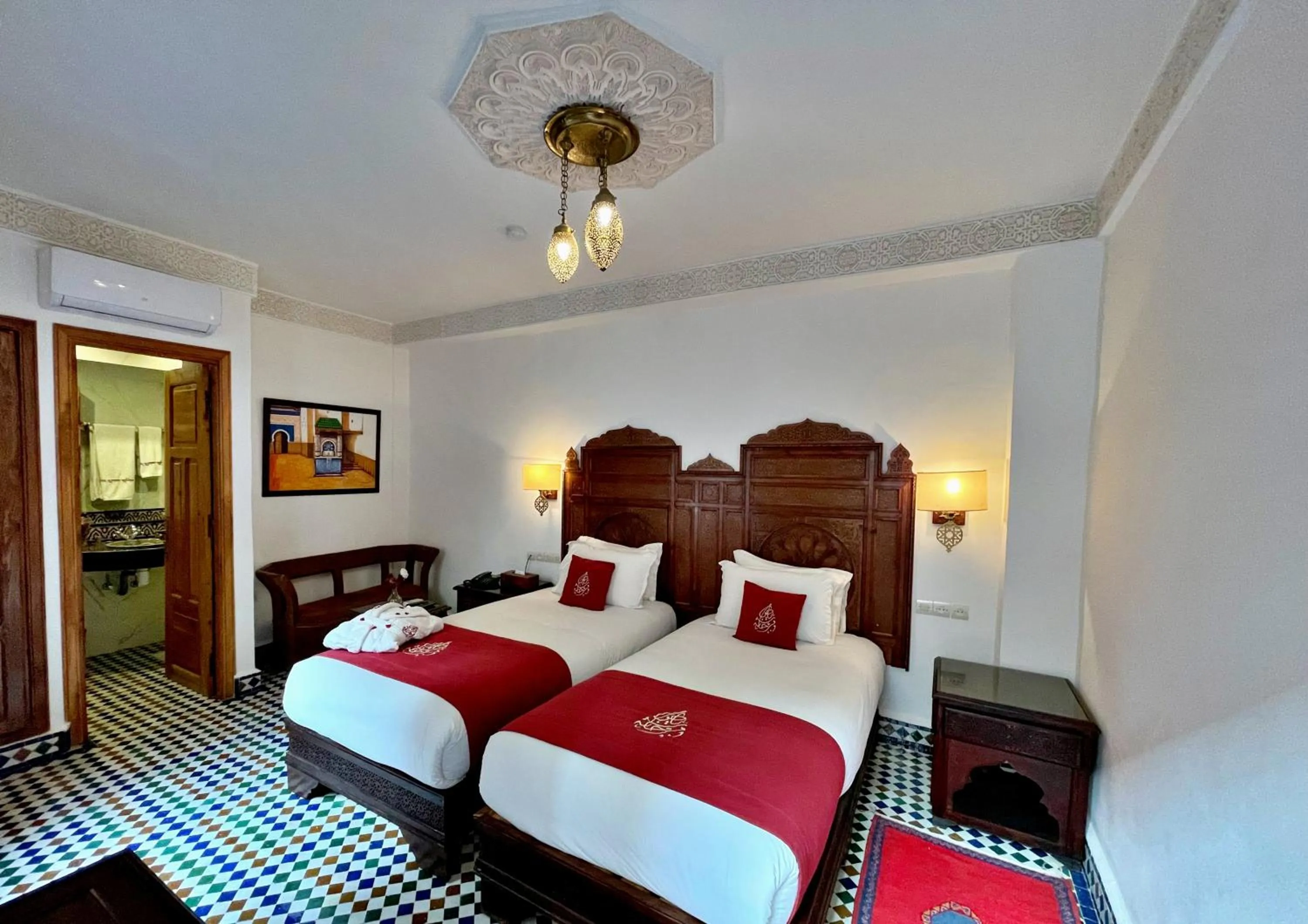 Bed in Riad Marjana suites & Spa