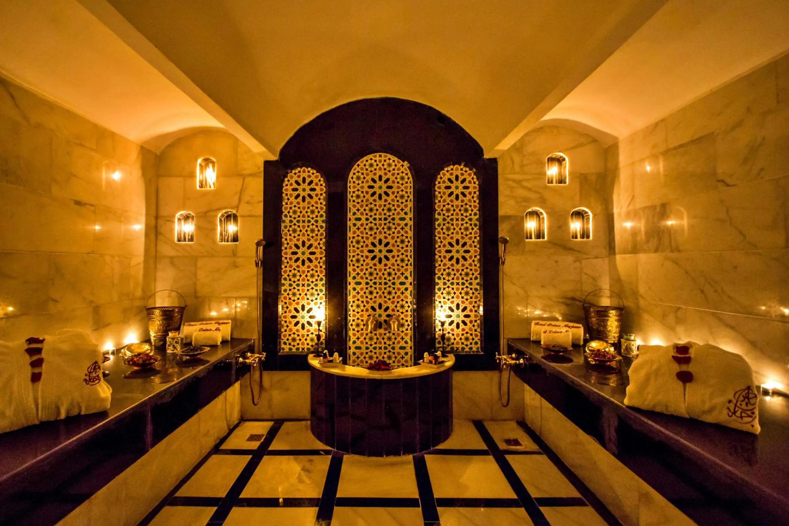 Massage in Riad Marjana suites & Spa