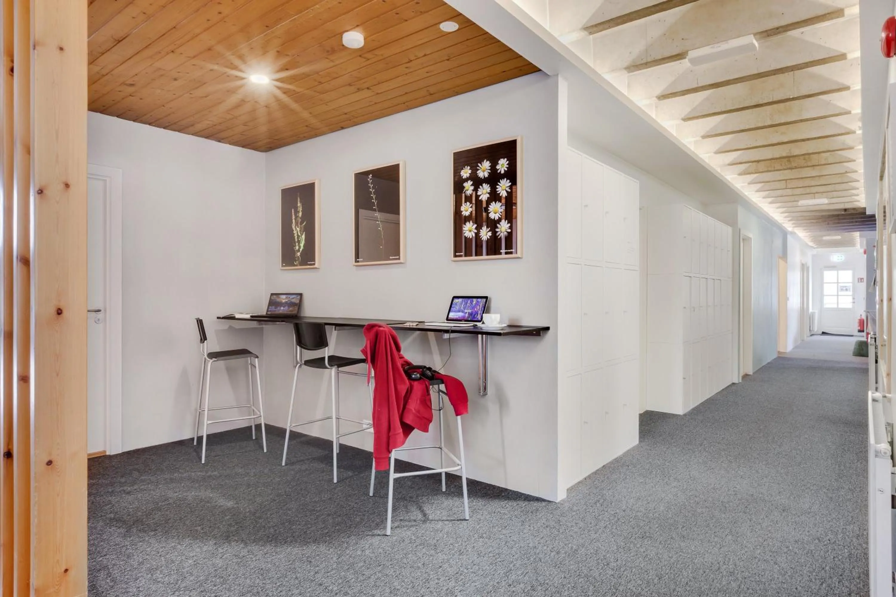 Communal lounge/ TV room in Lækur Guesthouse