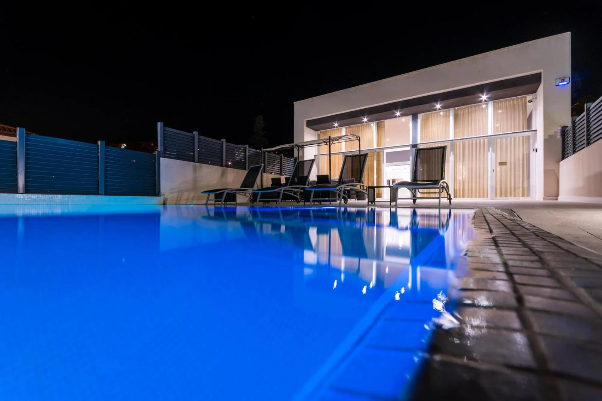 Luxurious Villa Marly I to two minutes the beach