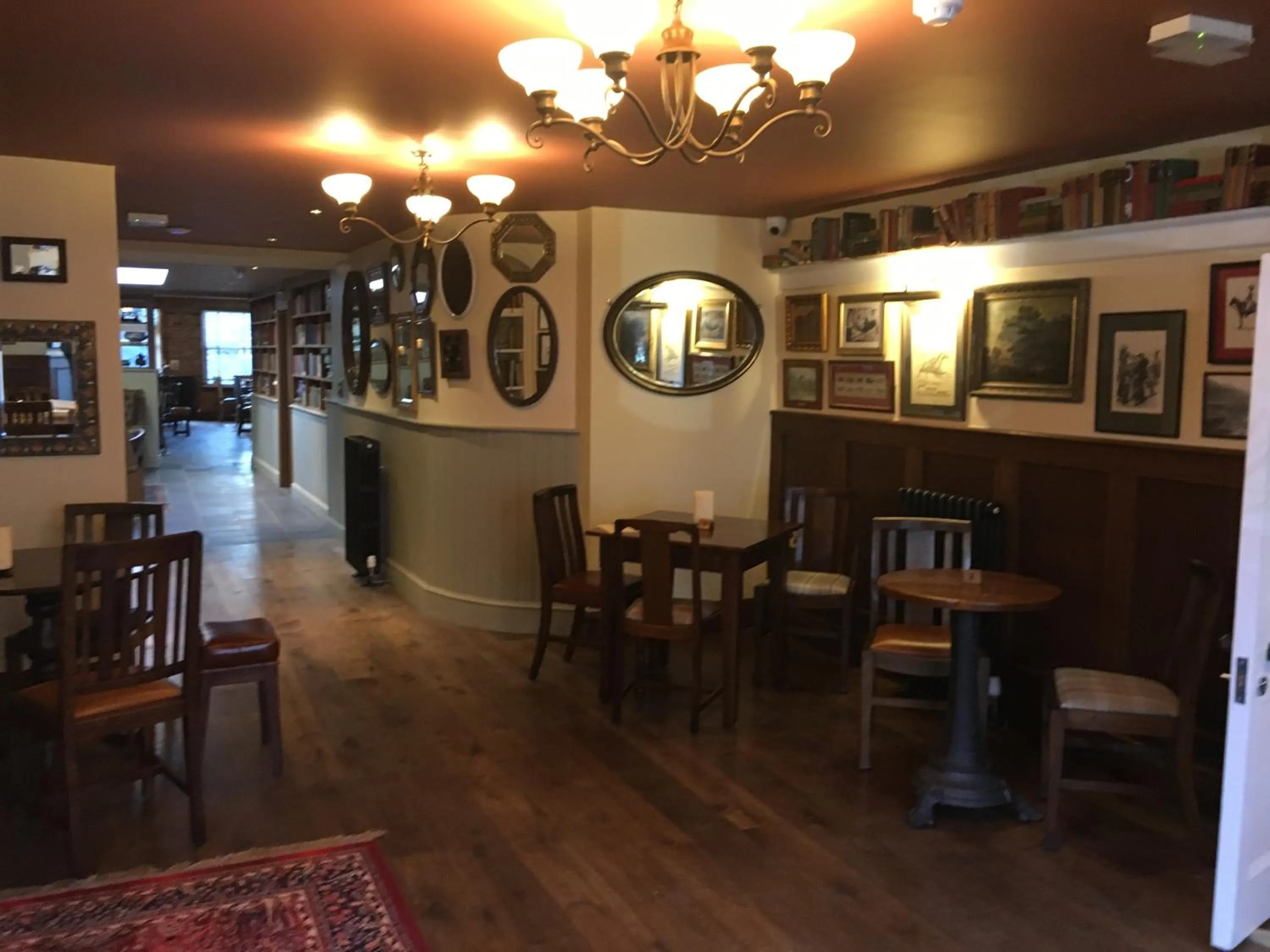 Restaurant/places to eat in Plas Yn Dre