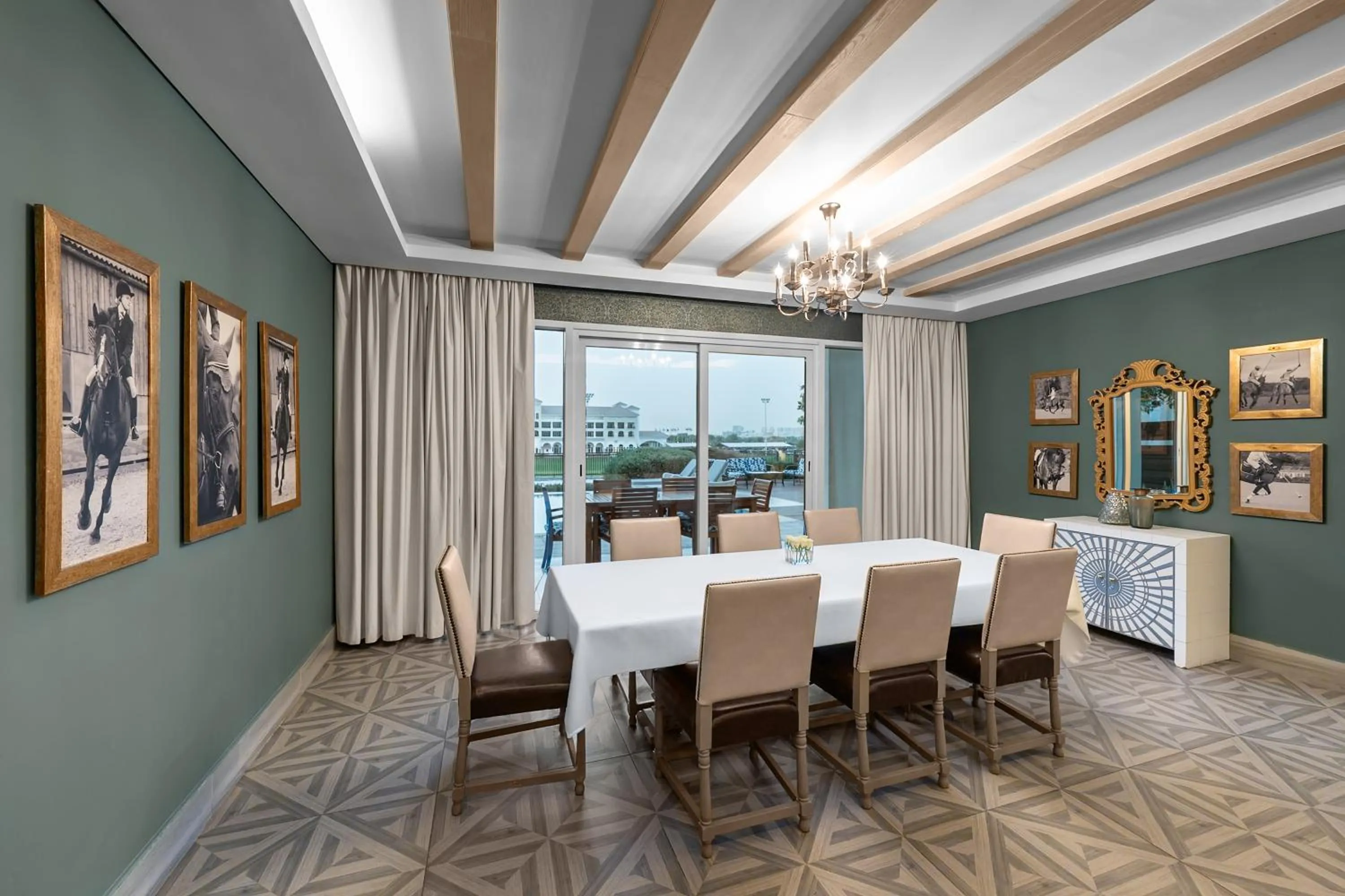 Dining area in Al Habtoor Polo Resort