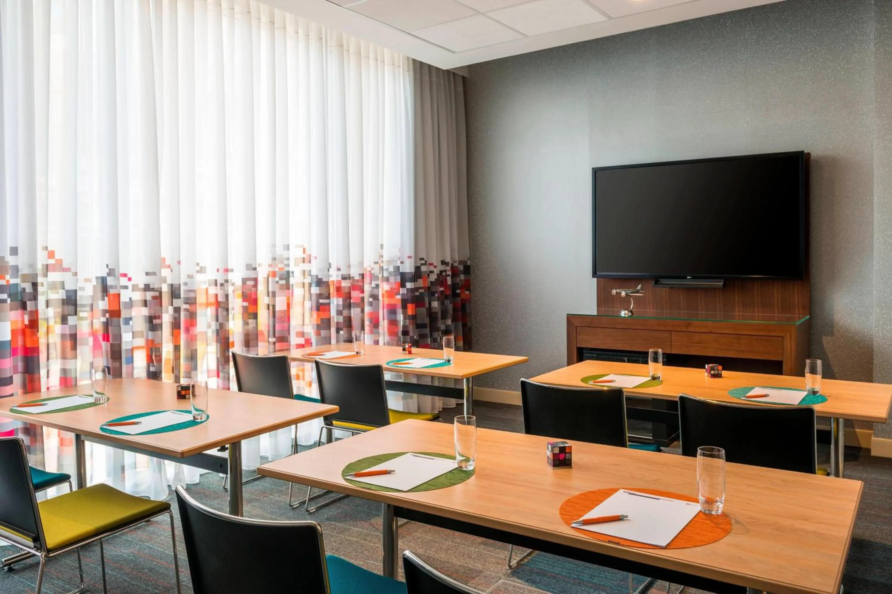 Meeting/conference room in Aloft Al Ain