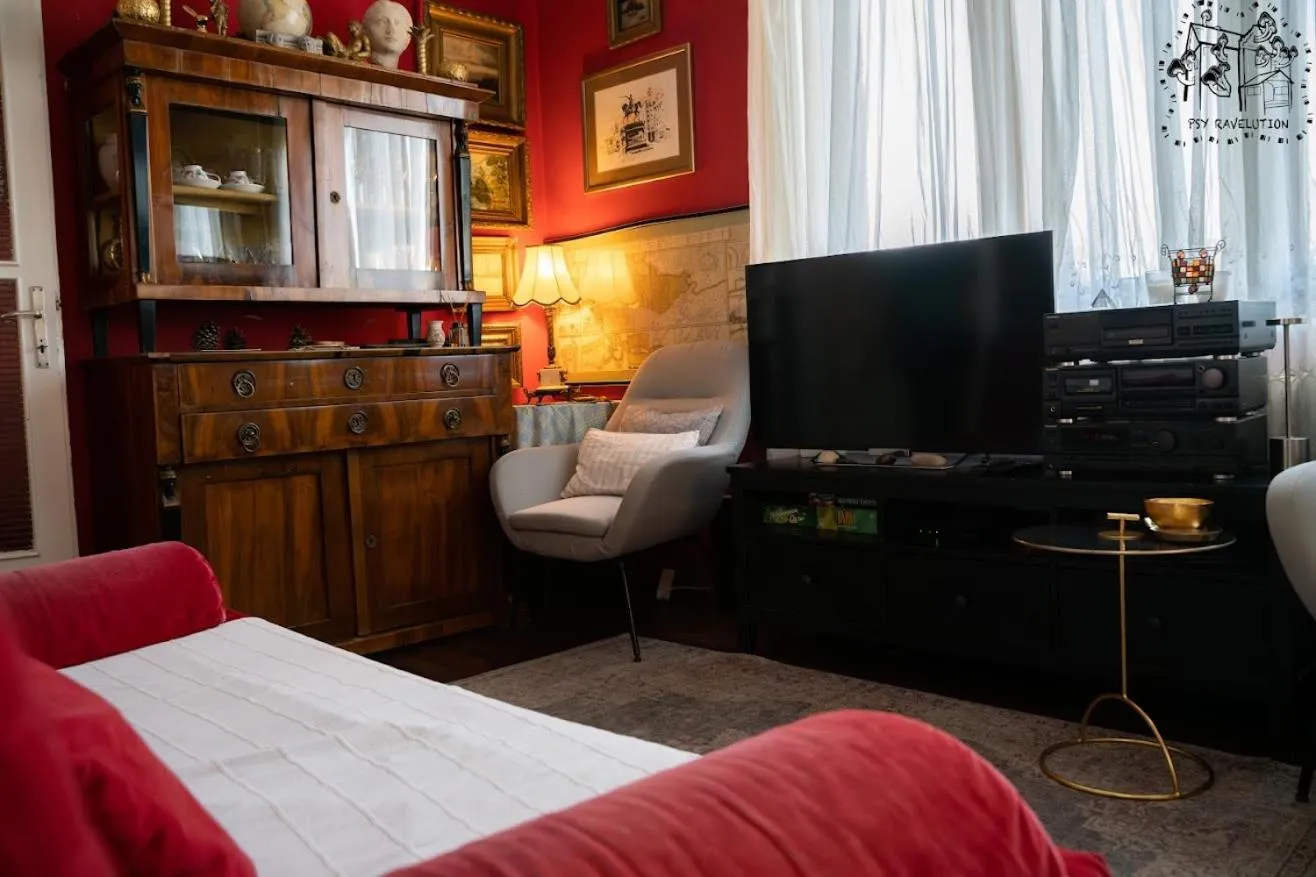 Bed in Lonyay Street Apartment