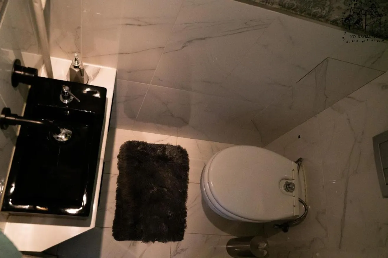 Lonyay Street Apartment