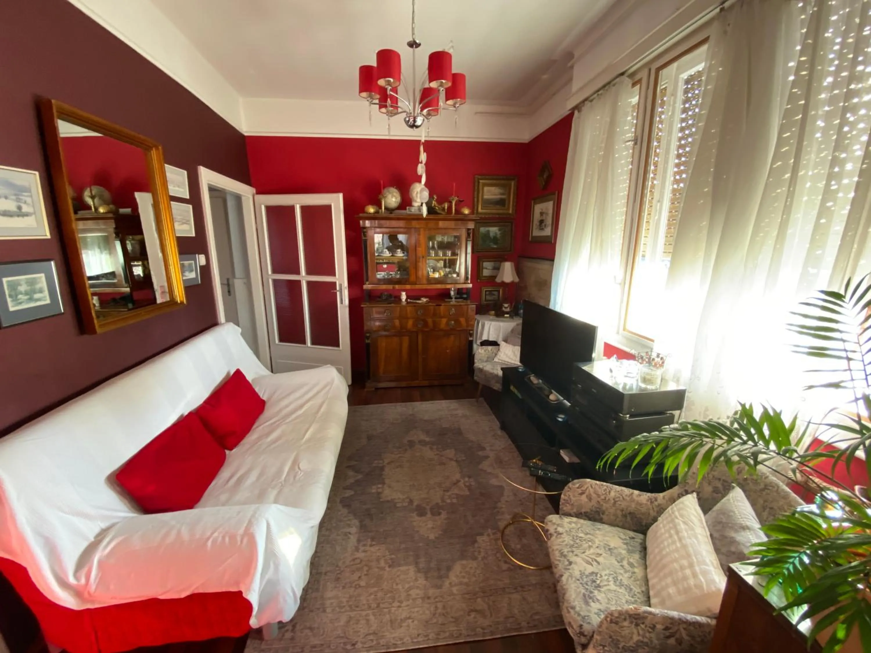 Bed in Lonyay Street Apartment