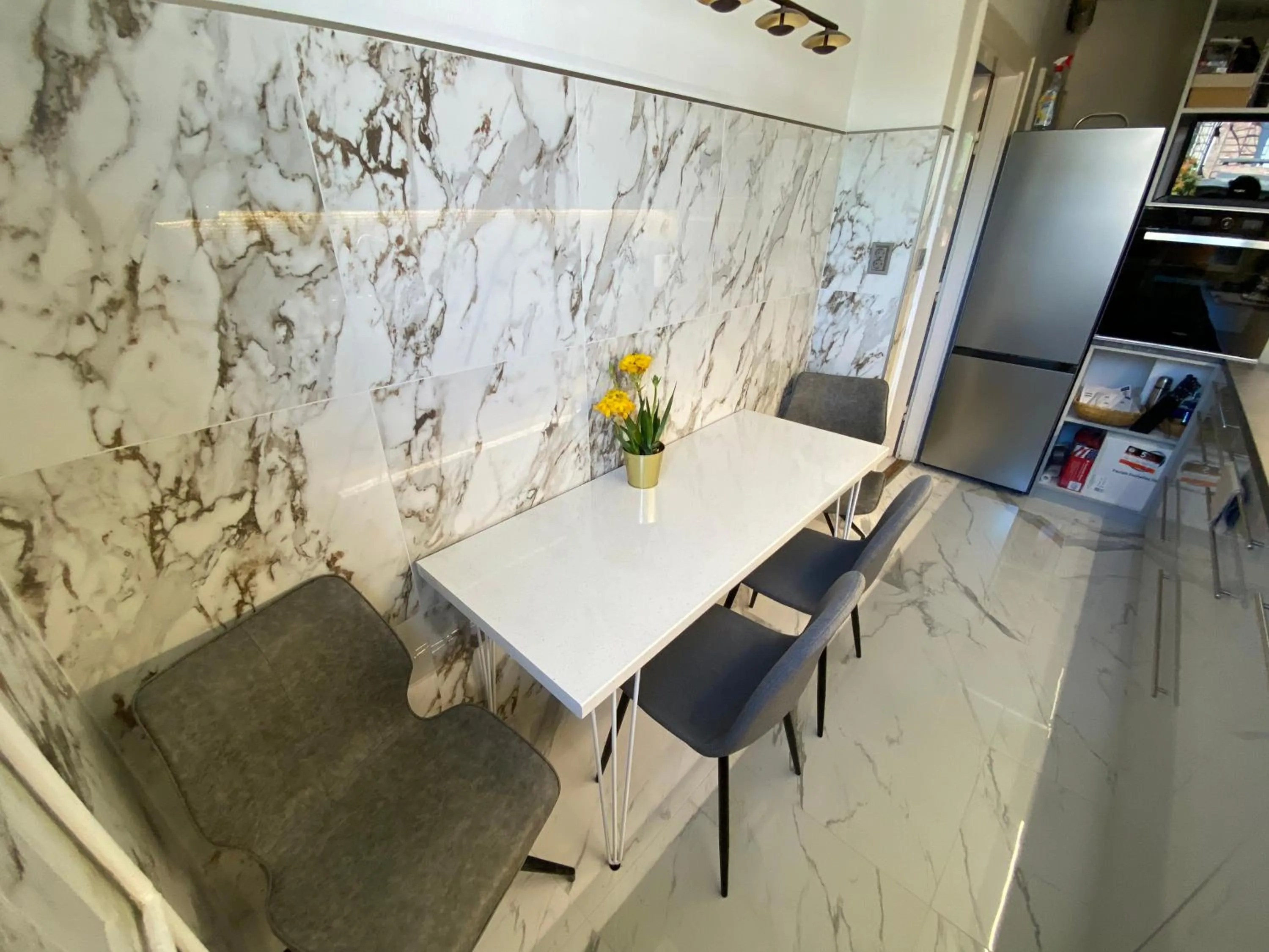 Lonyay Street Apartment