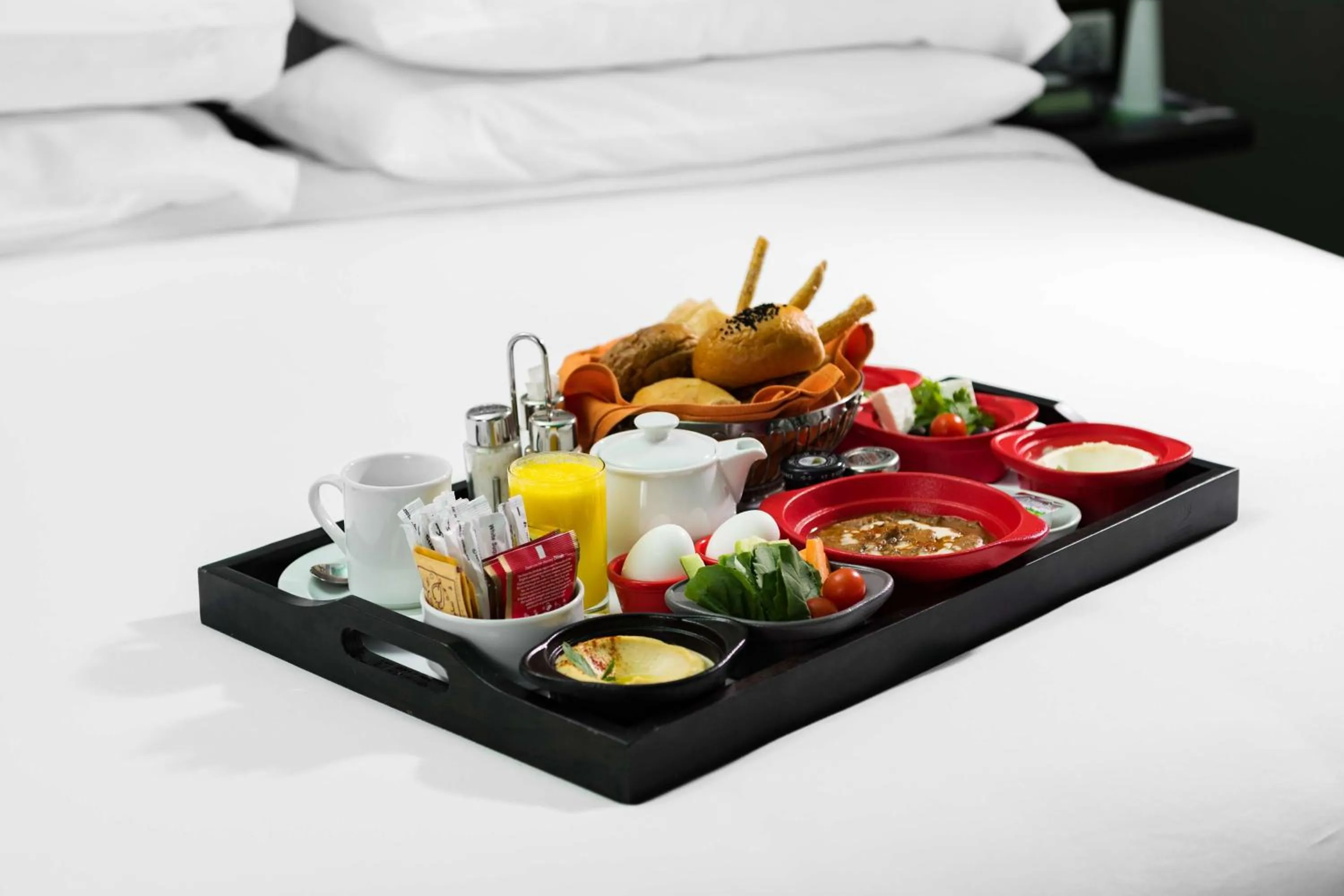 Restaurant/places to eat in Park Inn by Radisson Makkah Al Naseem