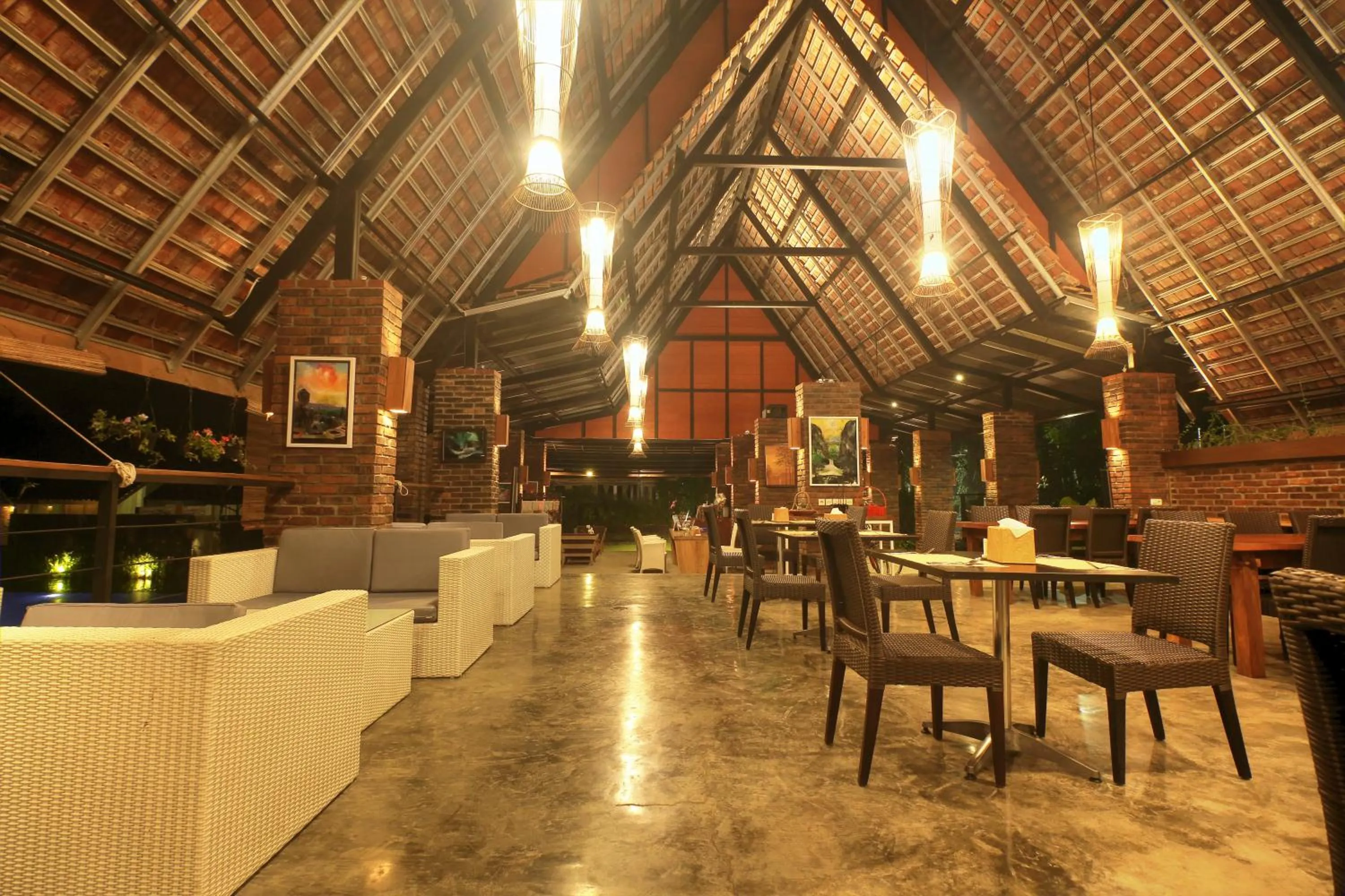 Restaurant/places to eat in Shankara Borobudur