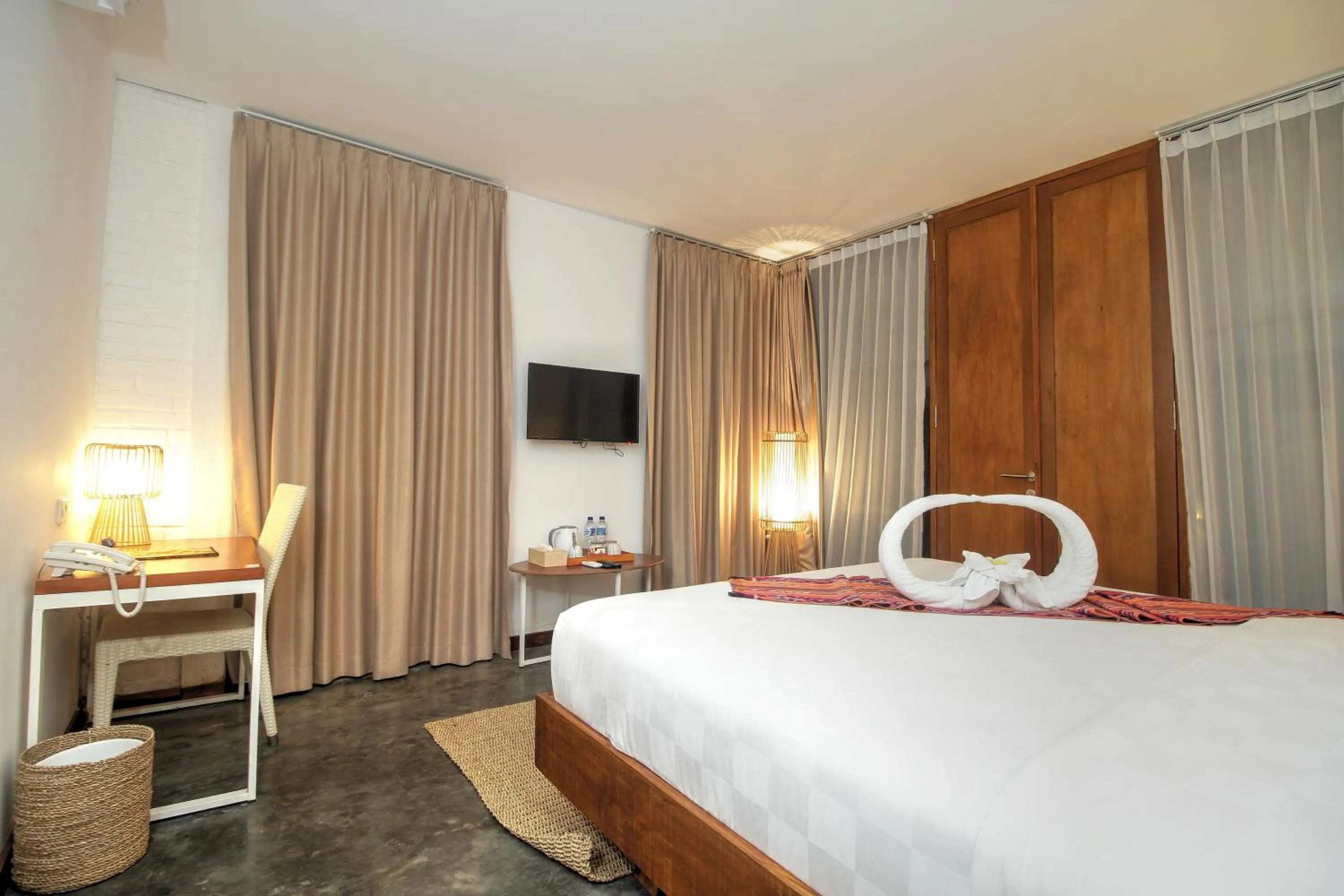 Decorative detail, Bed in Shankara Borobudur