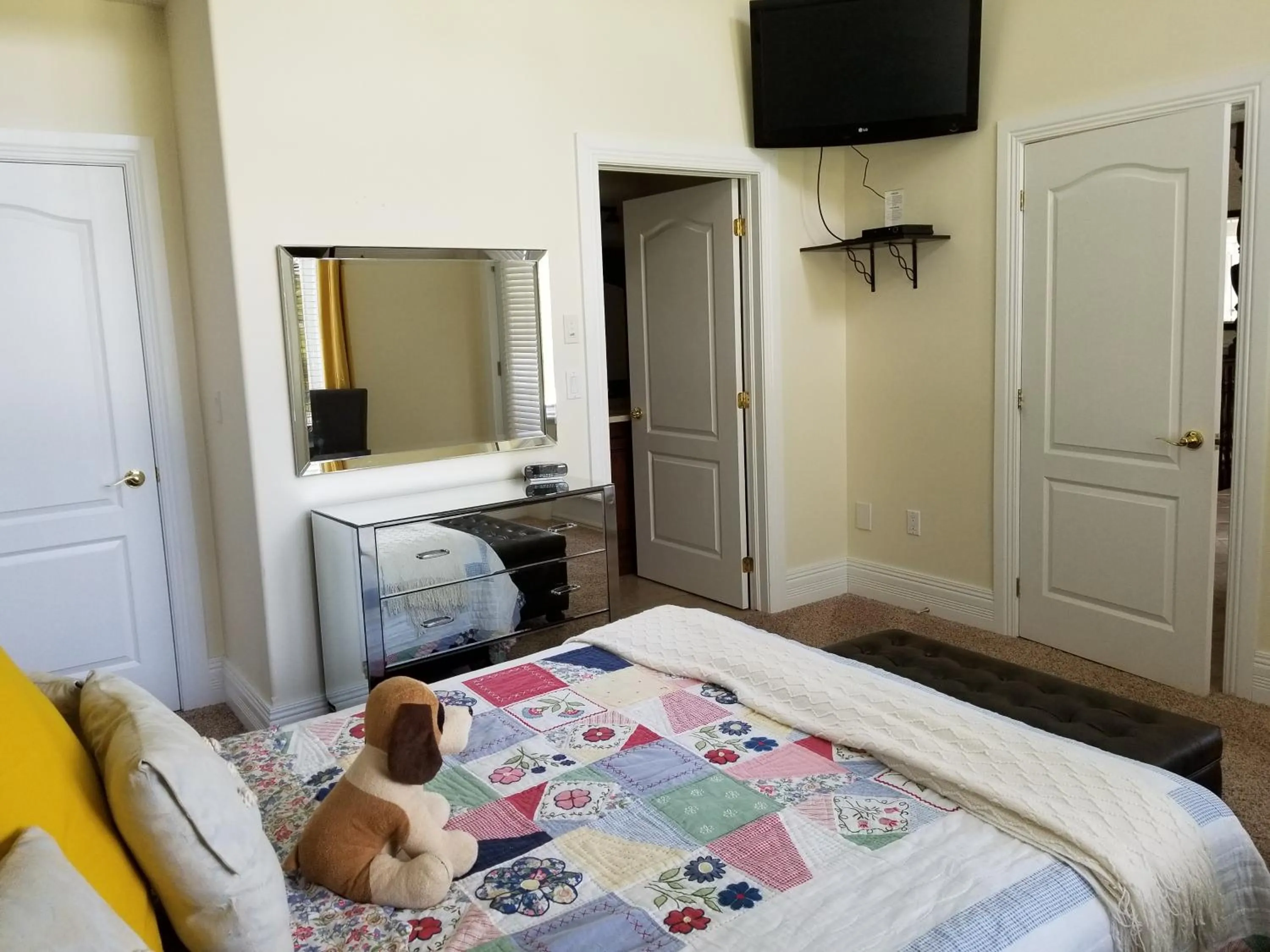 Bed in Riverview B&B