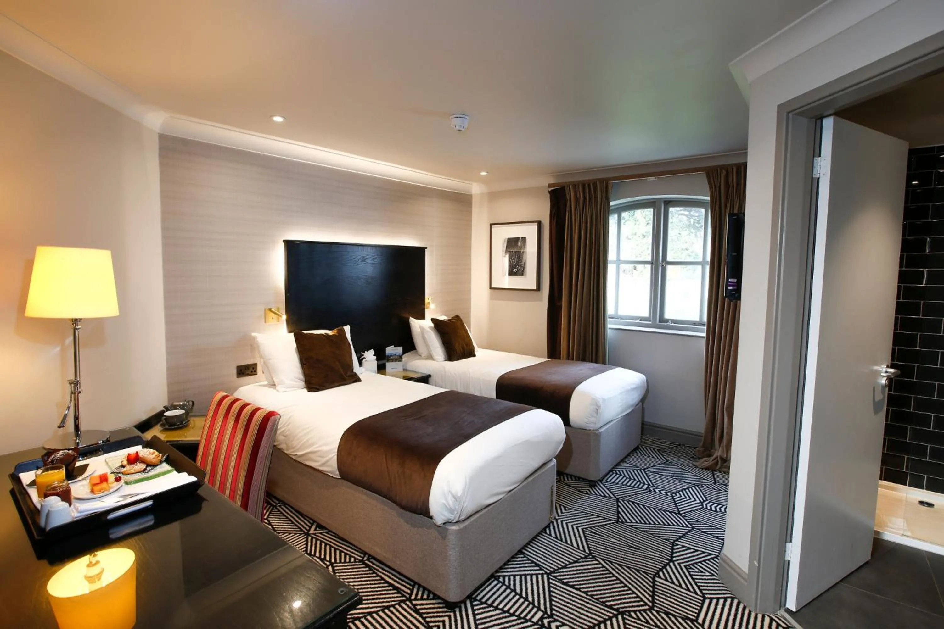 Photo of the whole room, Bed in Hunton Park Hotel