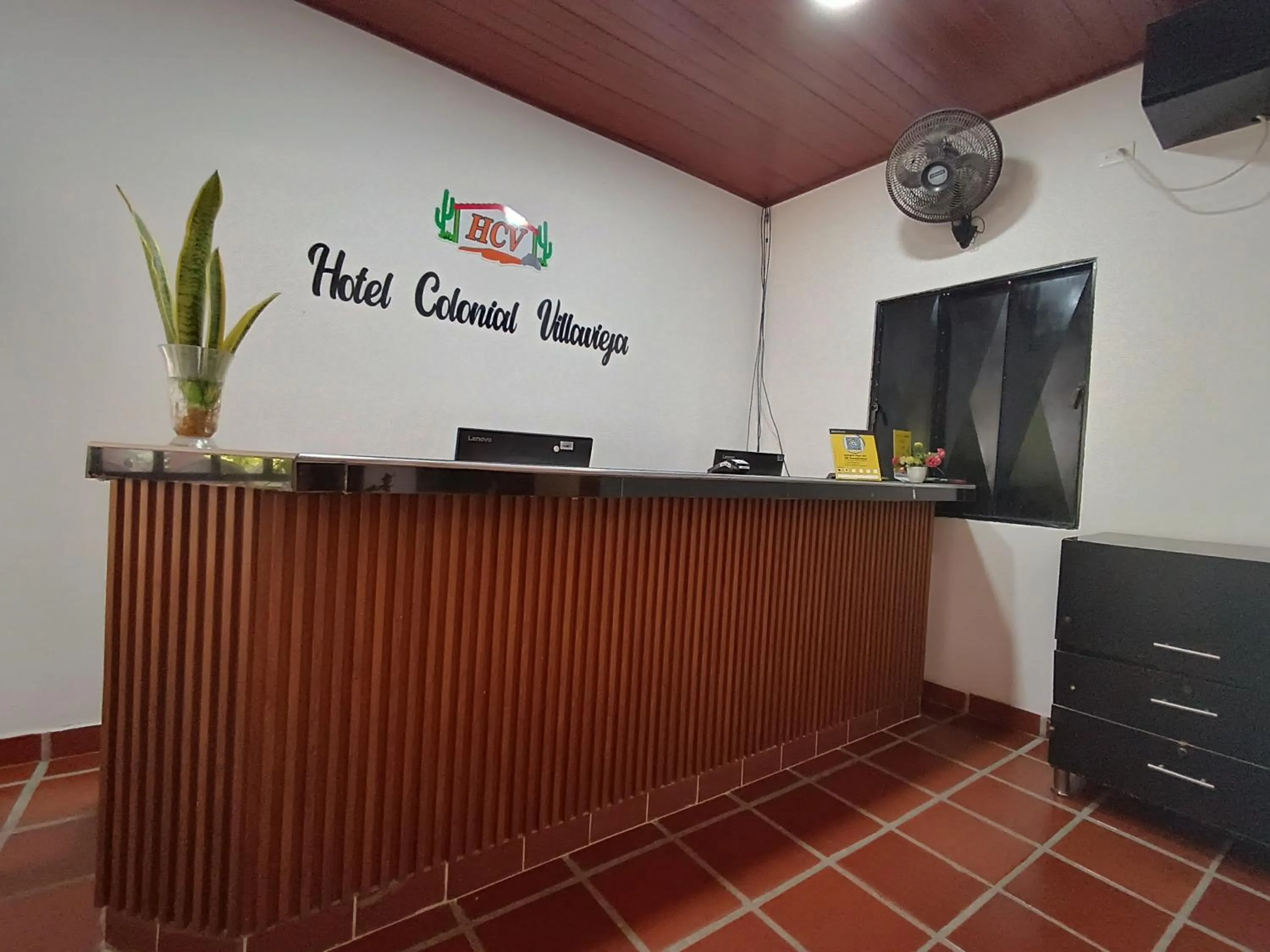 Logo/Certificate/Sign in Hotel Colonial Villavieja