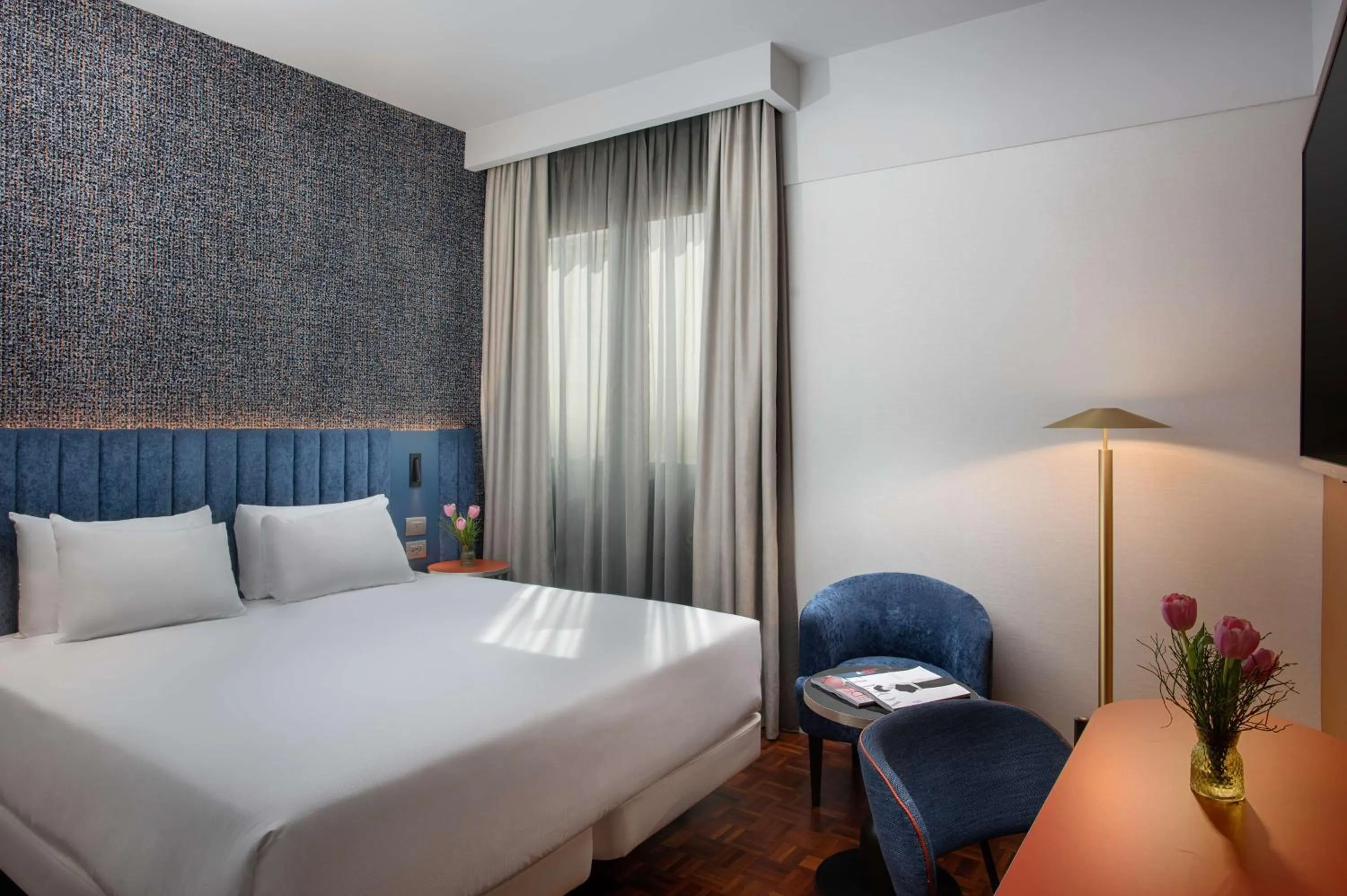 Bedroom, Bed in NH Firenze