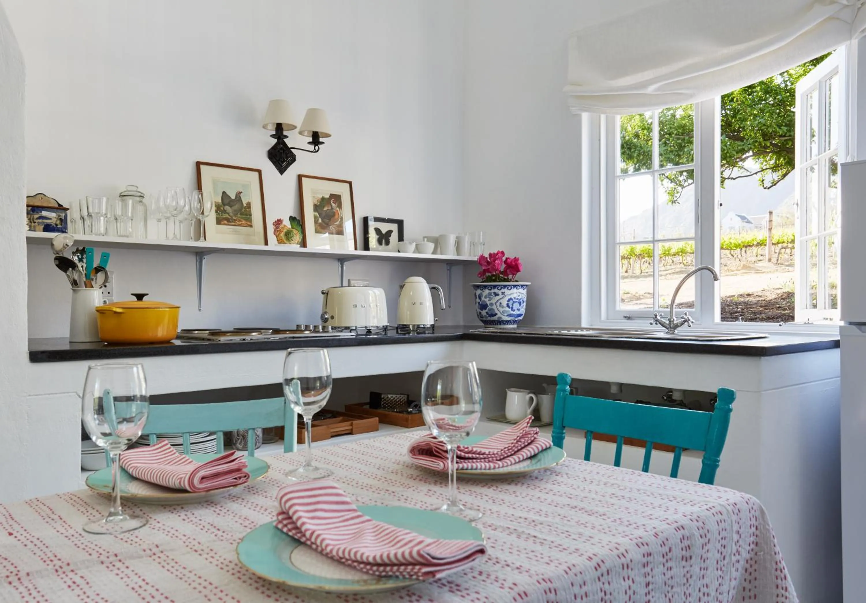 Kitchen or kitchenette in La Cotte Forest Cottages
