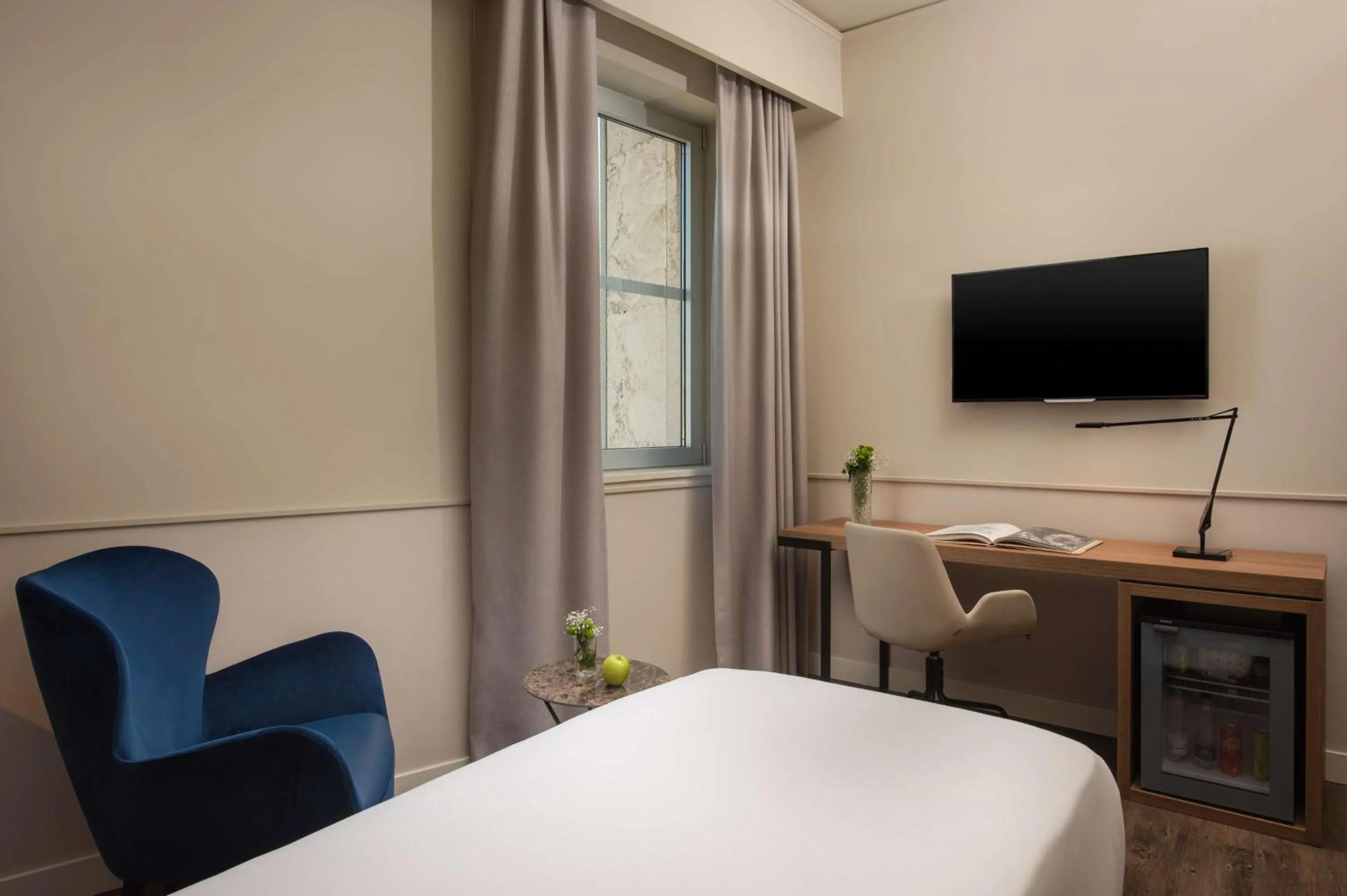 Bedroom, Bed in NH Napoli Panorama