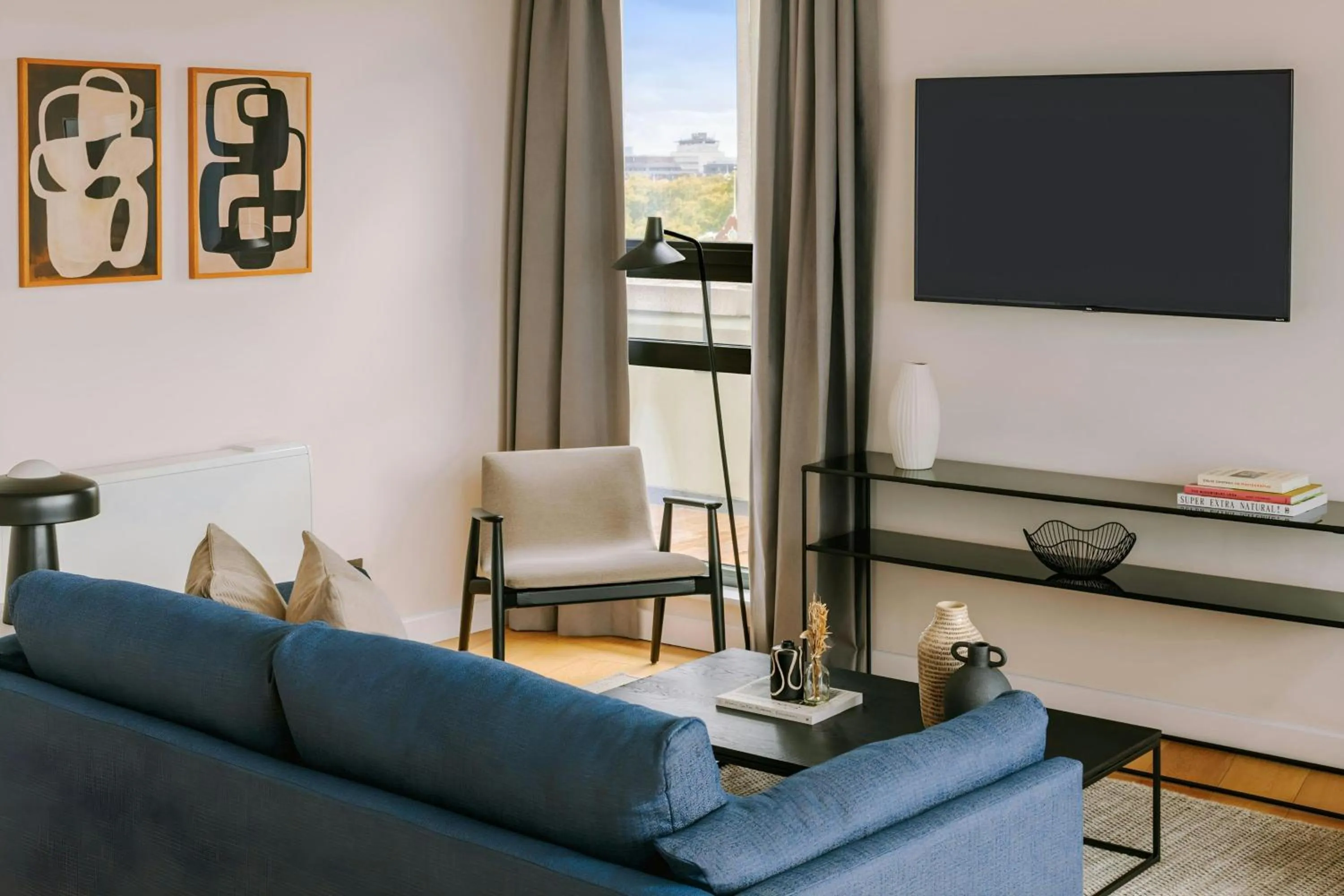 Living room in Sonder by Marriott Bonvoy The Bard Apartments Fitzrovia