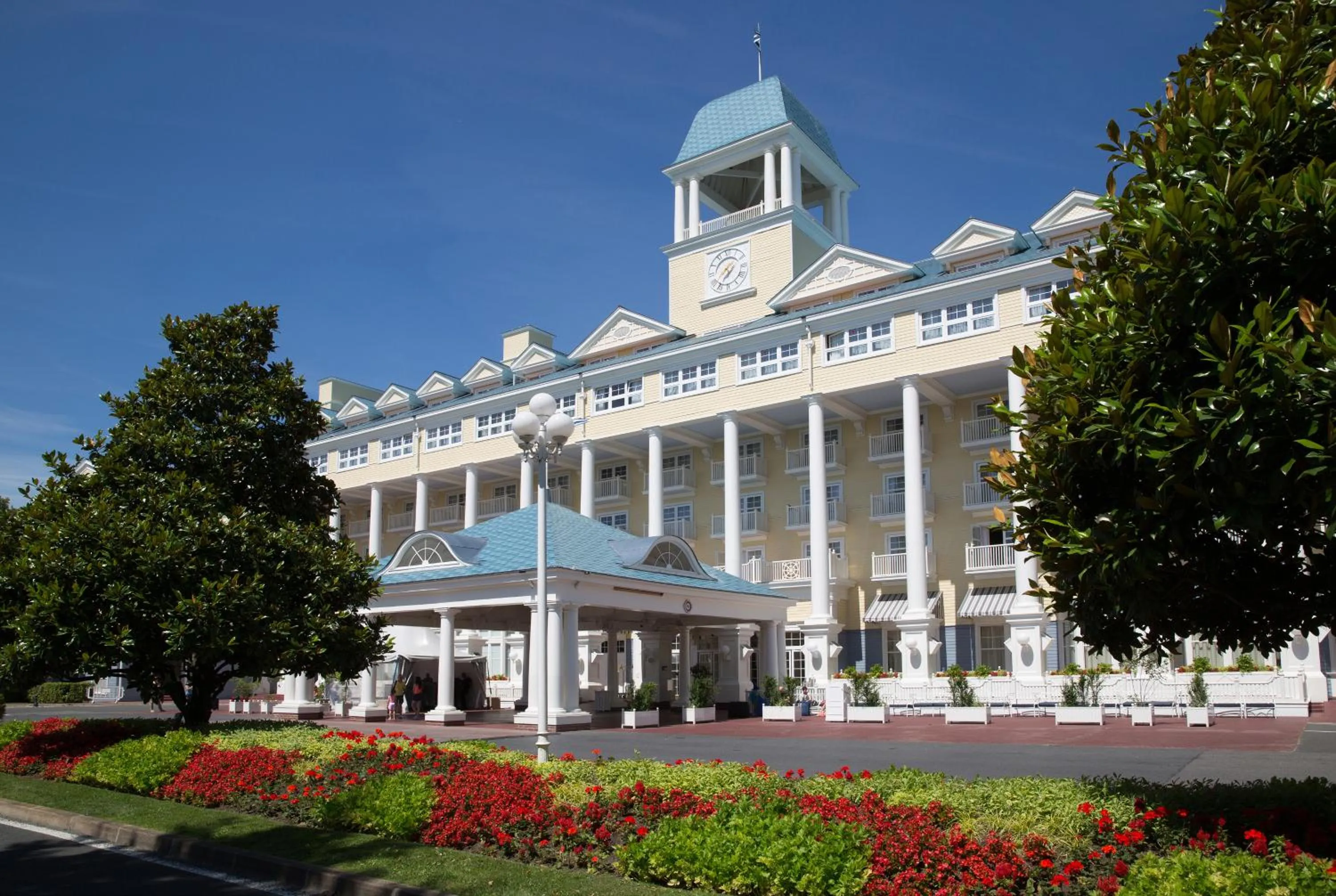 Property building in Disney Newport Bay Club