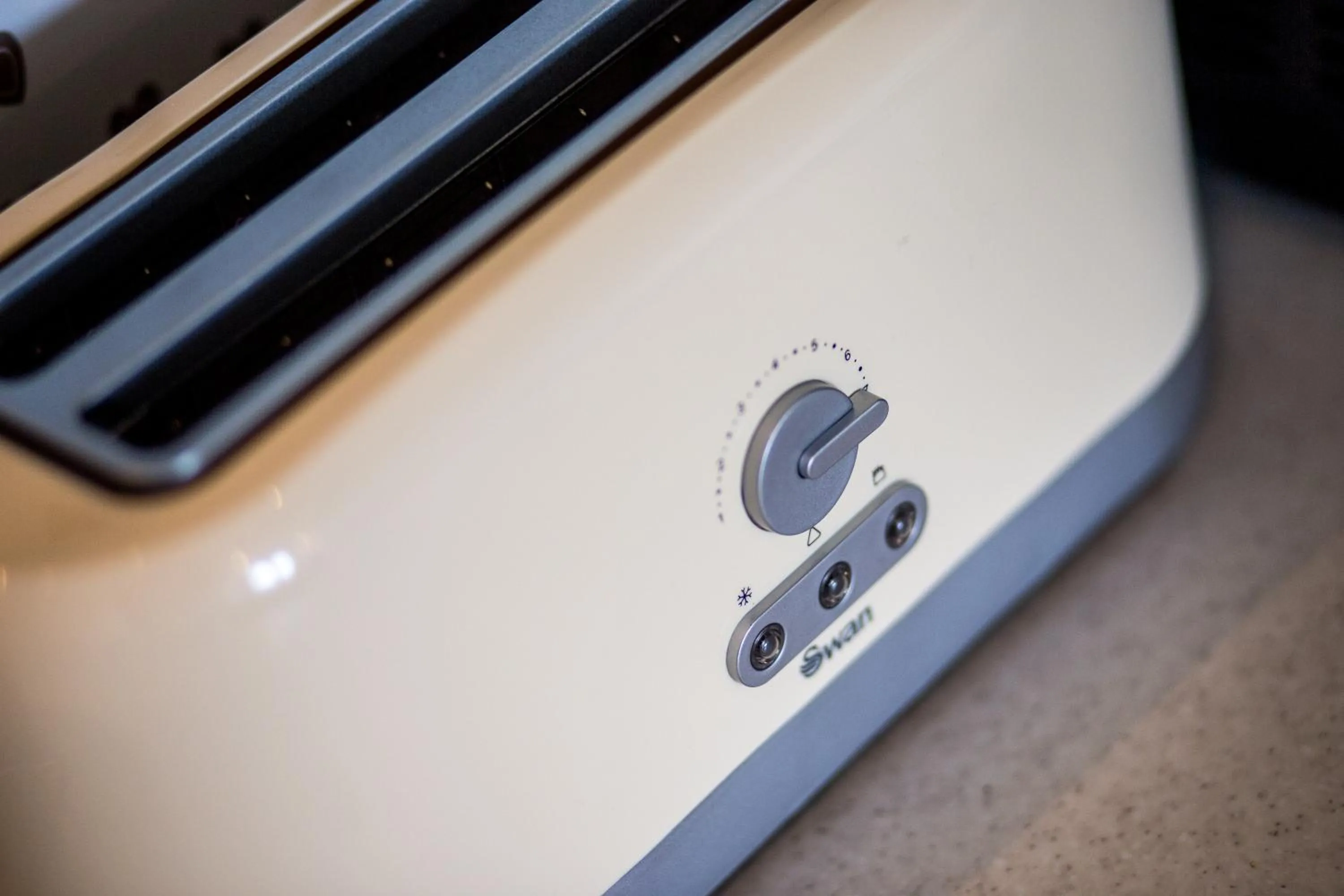 Mica Point City Centre Apartment