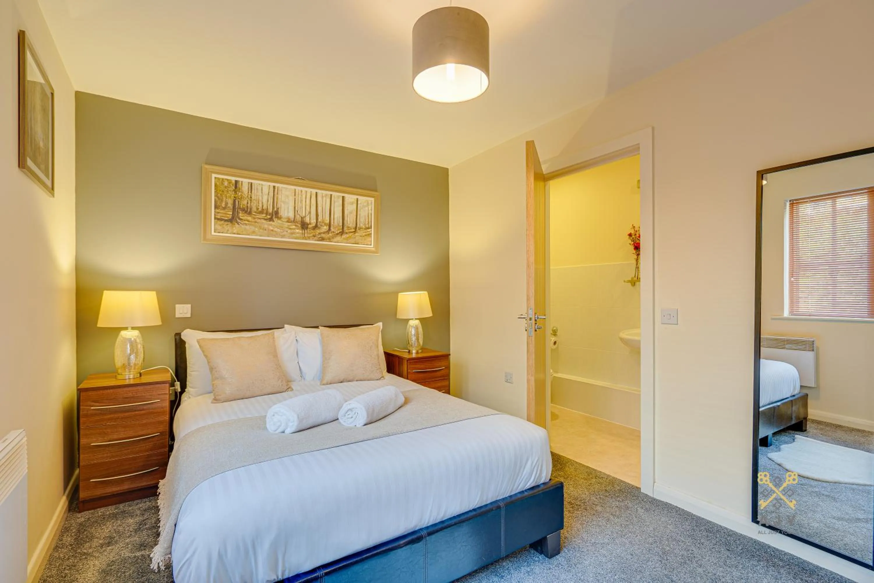 Bed in Mica Point City Centre Apartment