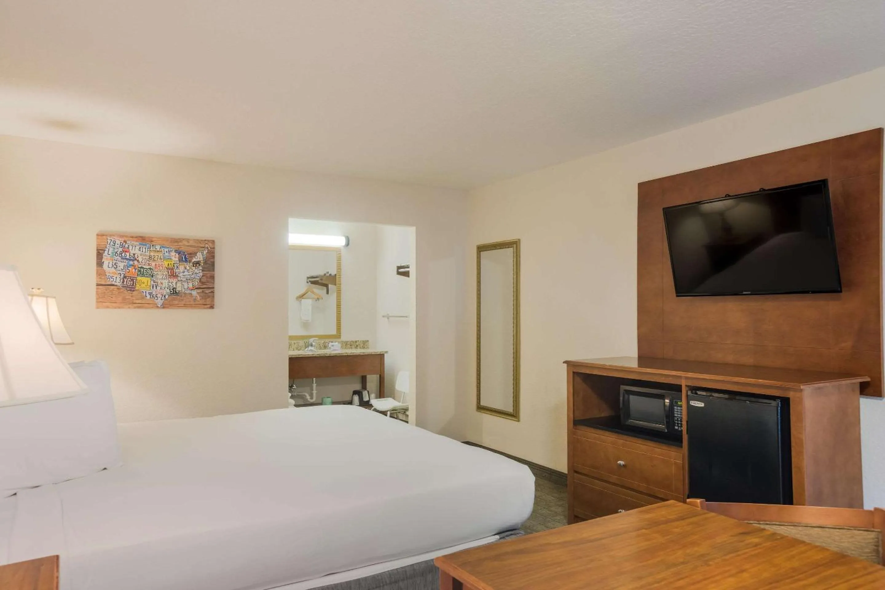 Bedroom, Bed in Econo Lodge Vidalia