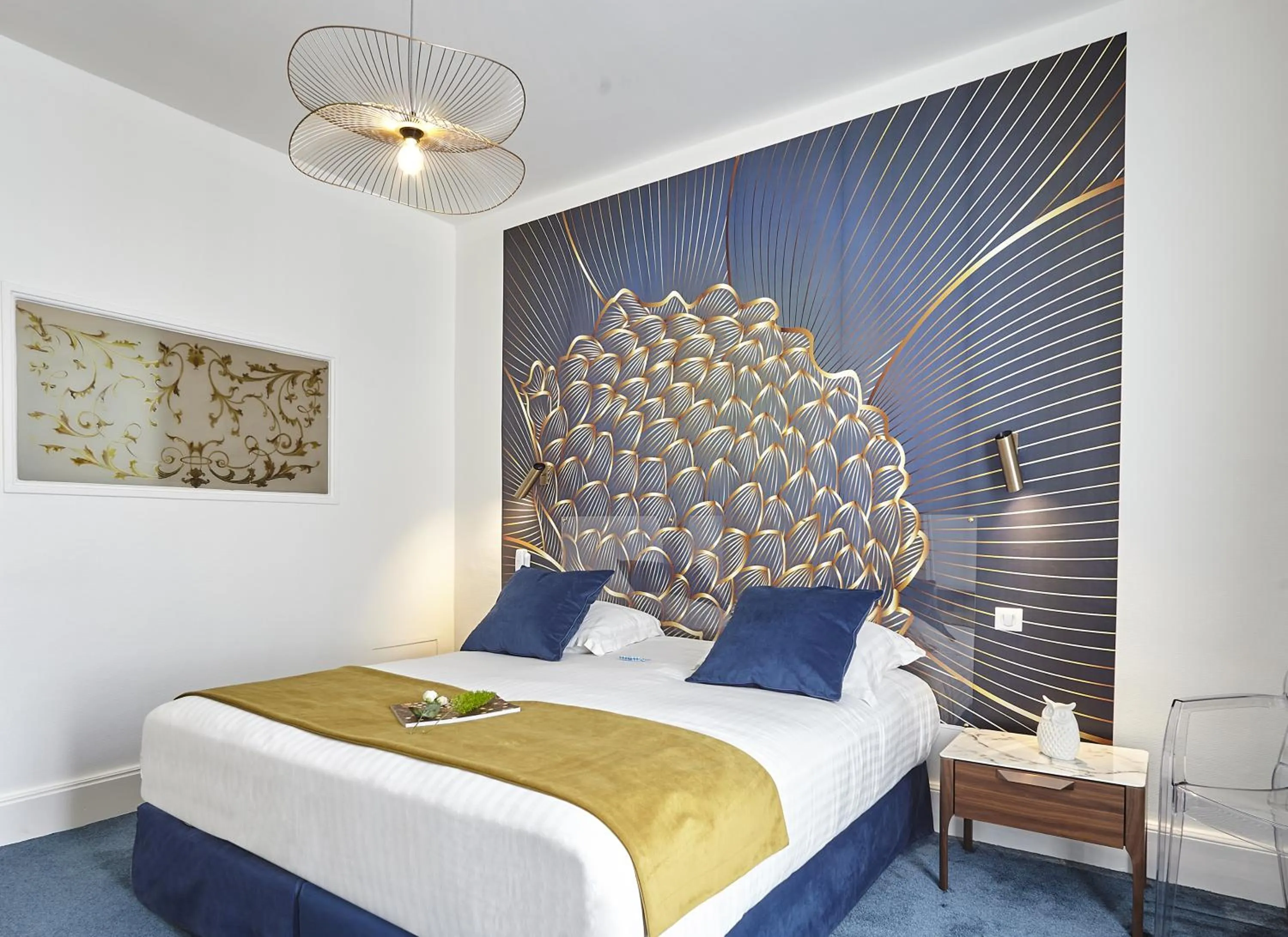 Bed in Hôtel Les Nations The Originals Boutique VICHY