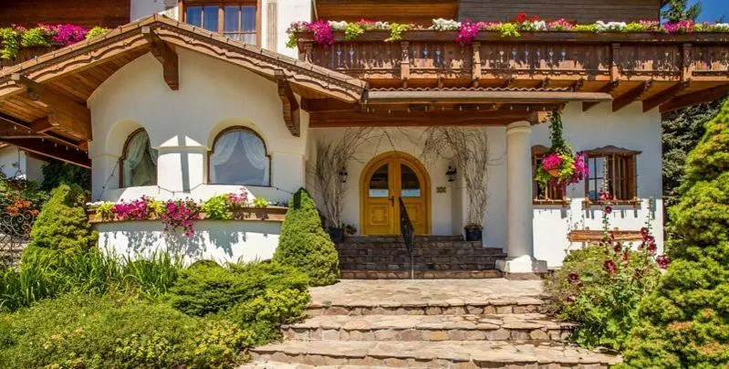 Facade/entrance in Abendblume