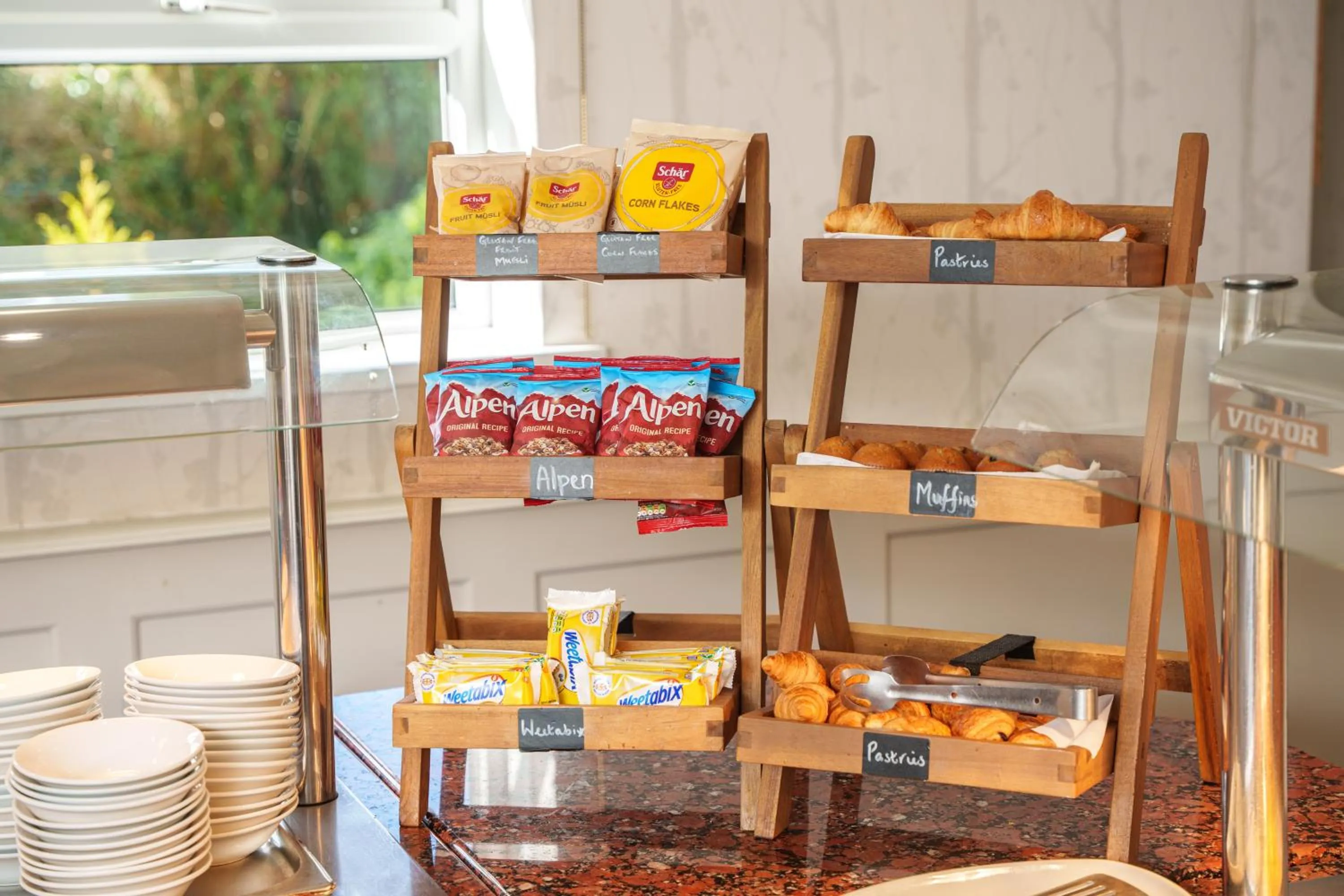 Food and drinks in Ivy Bush Royal Hotel by Compass Hospitality