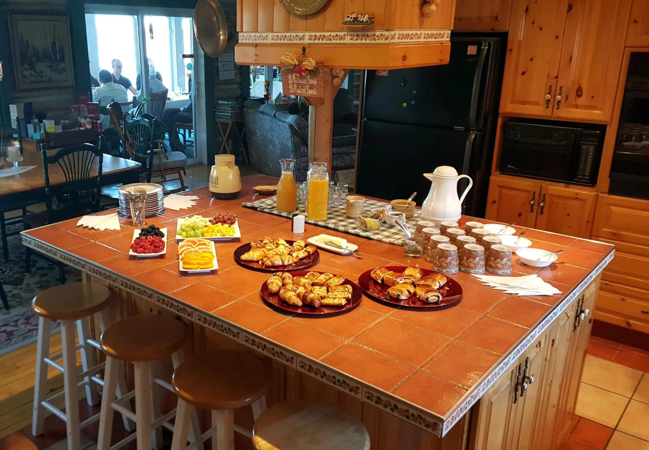 Business facilities in Au Soleil Couchant