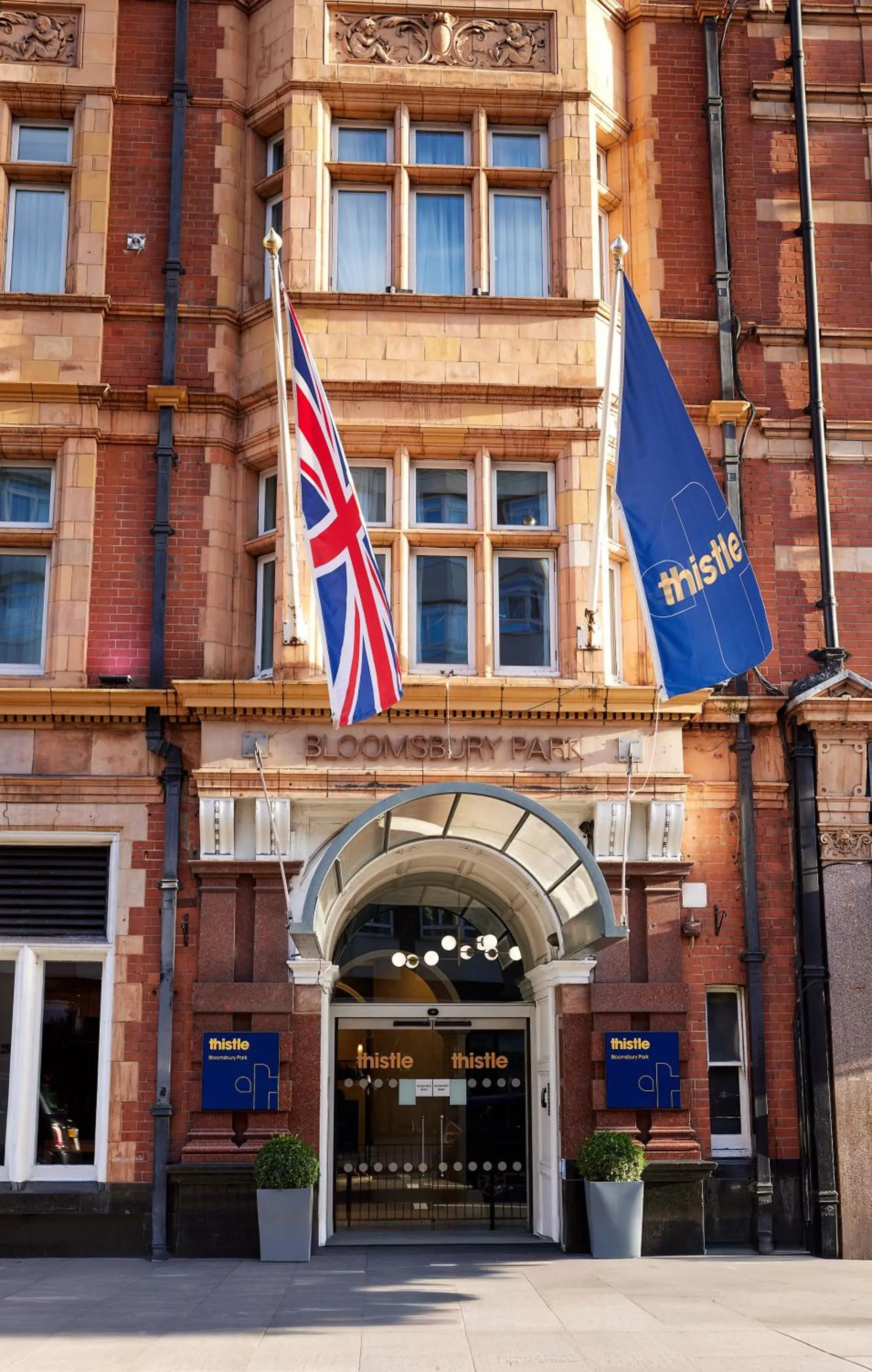 Property building in Thistle London Bloomsbury Park