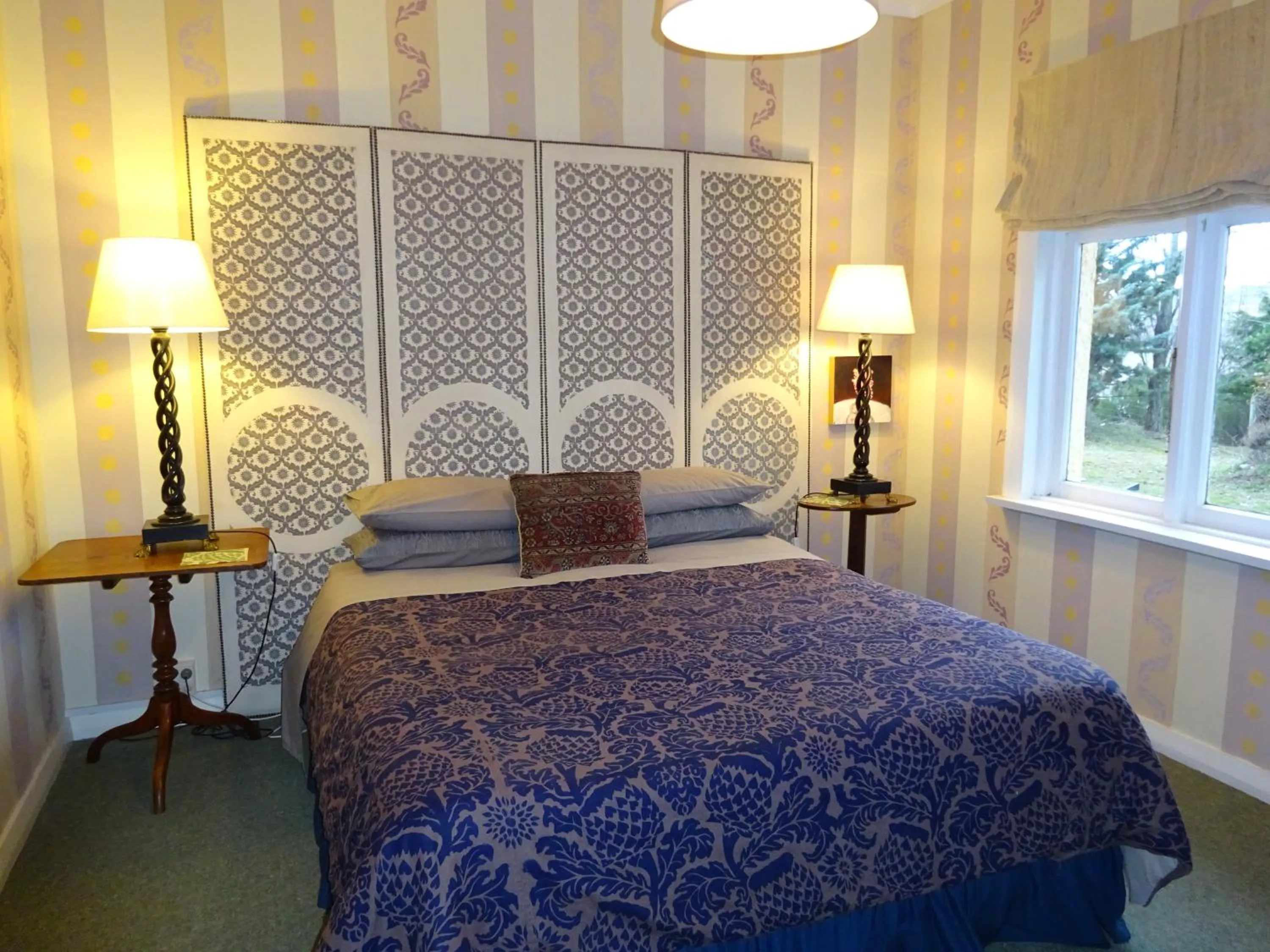 Bedroom, Bed in Muddy Creek Cutting