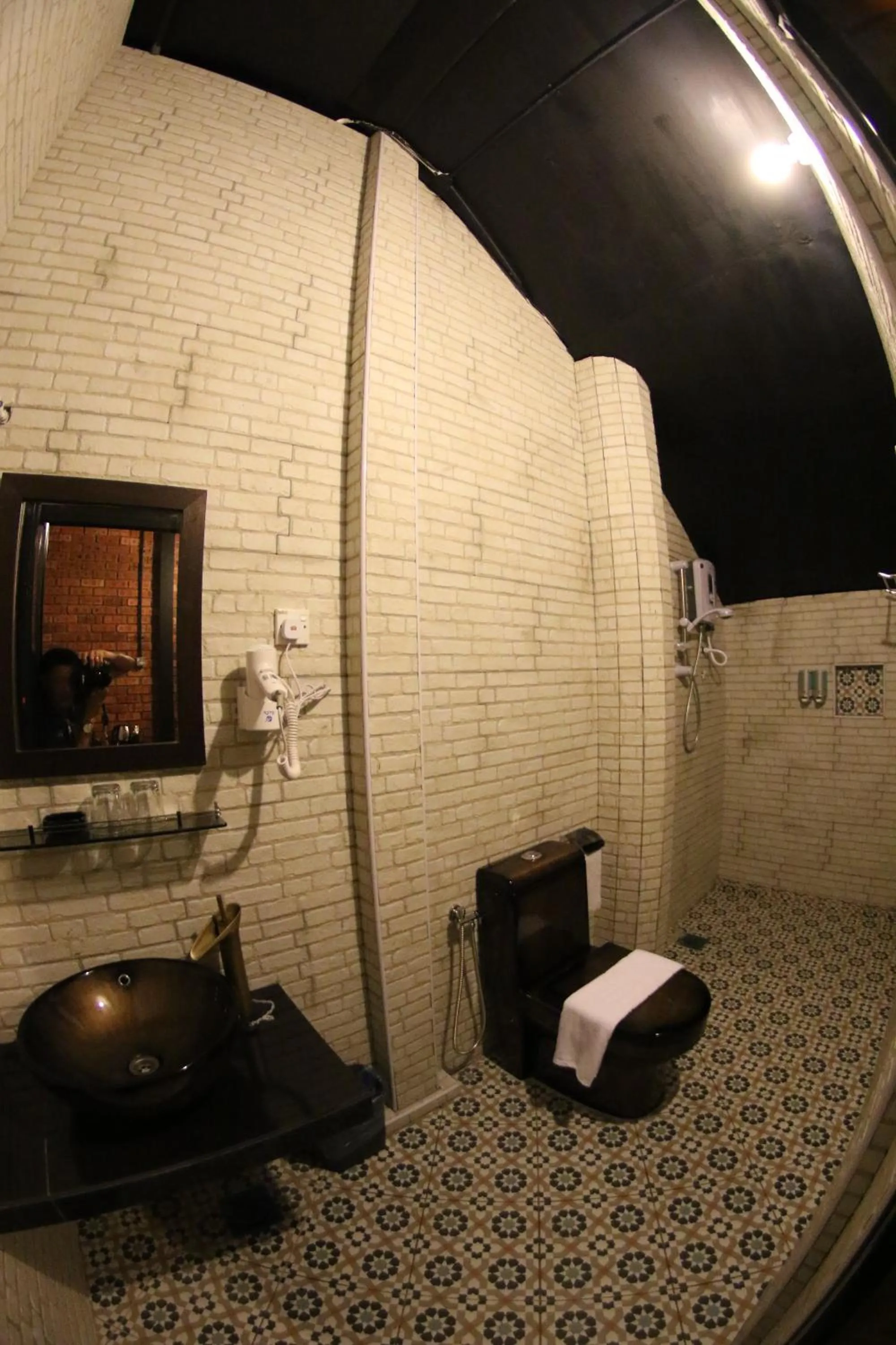 Bathroom in JQ Ban Loong Boutique Hotel